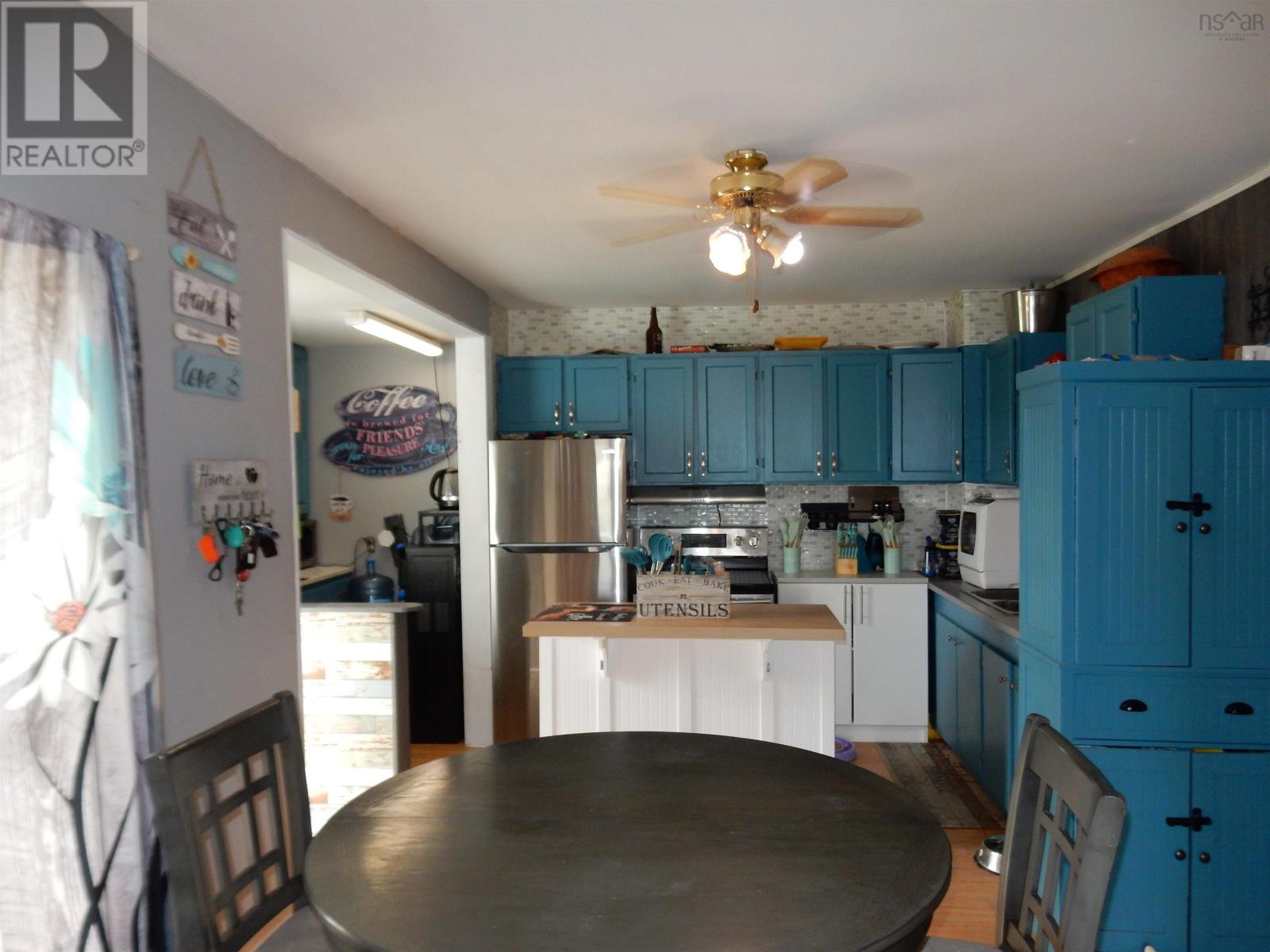 8420 Highway 224 Property Photo 5