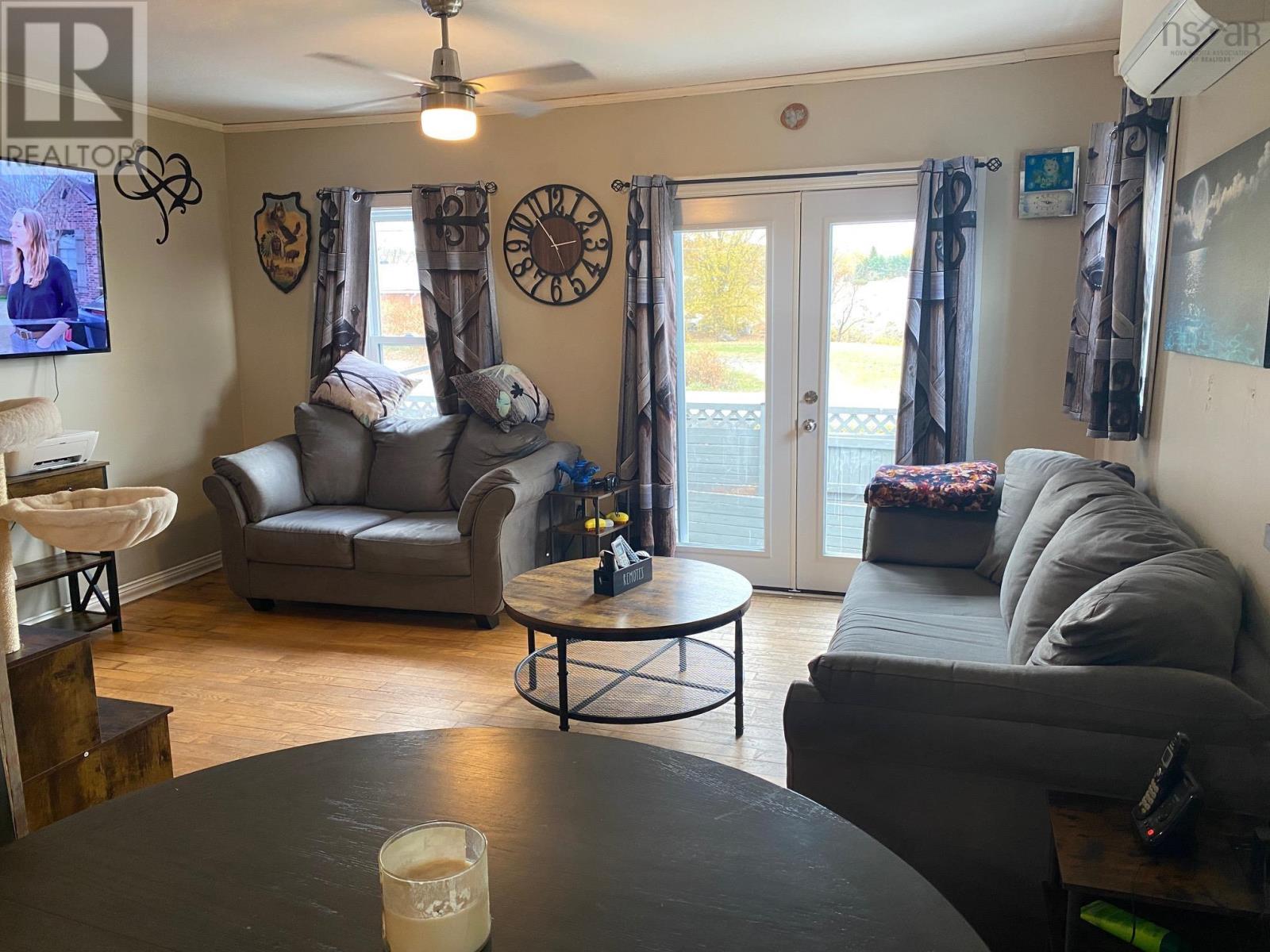 8420 Highway 224 Property Photo 8