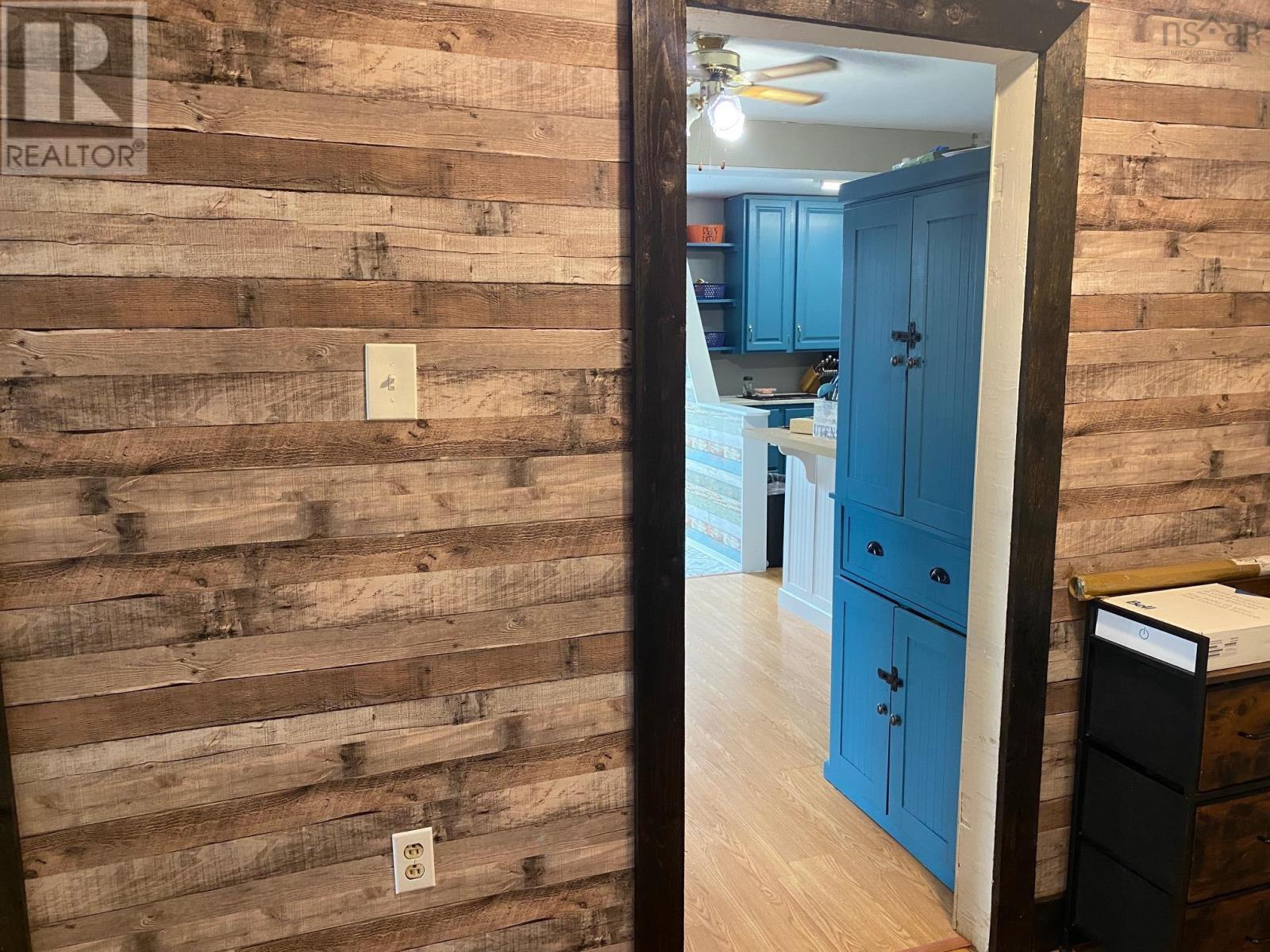 8420 Highway 224 Property Photo 10