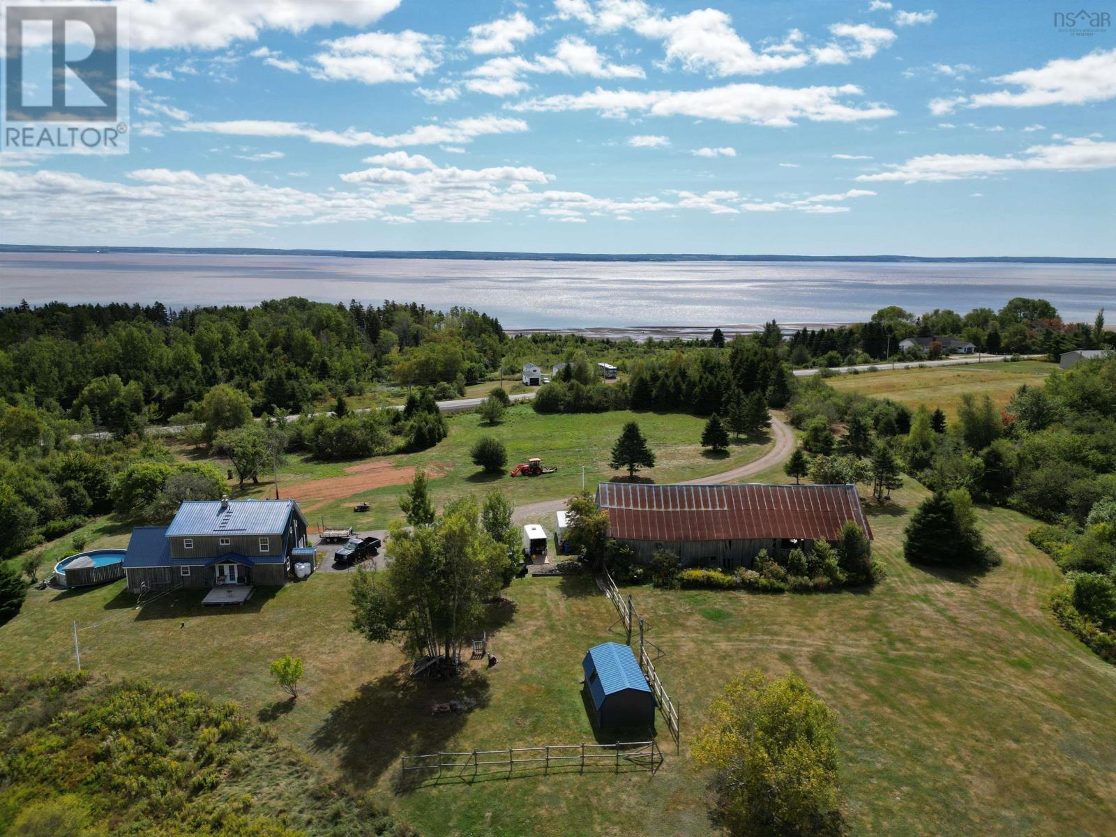 4857 Highway 2 Property Photo 3
