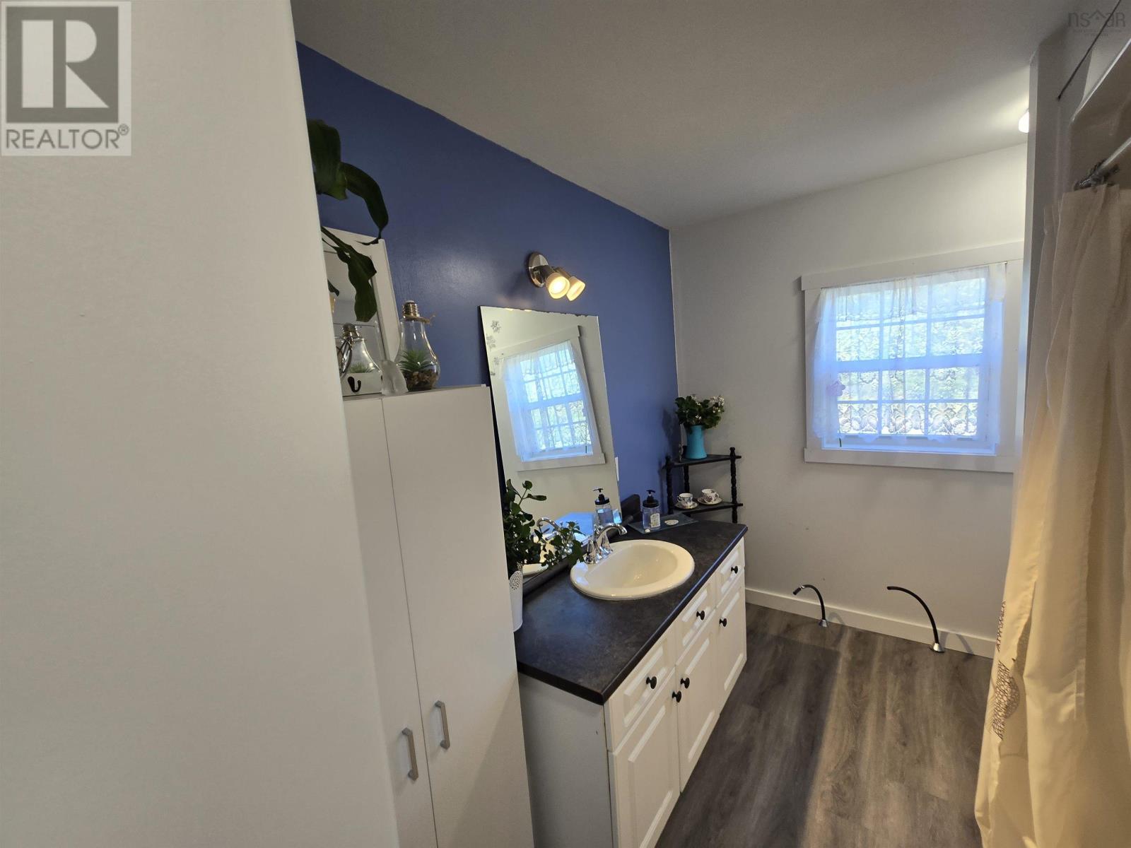4857 Highway 2 Property Photo 13