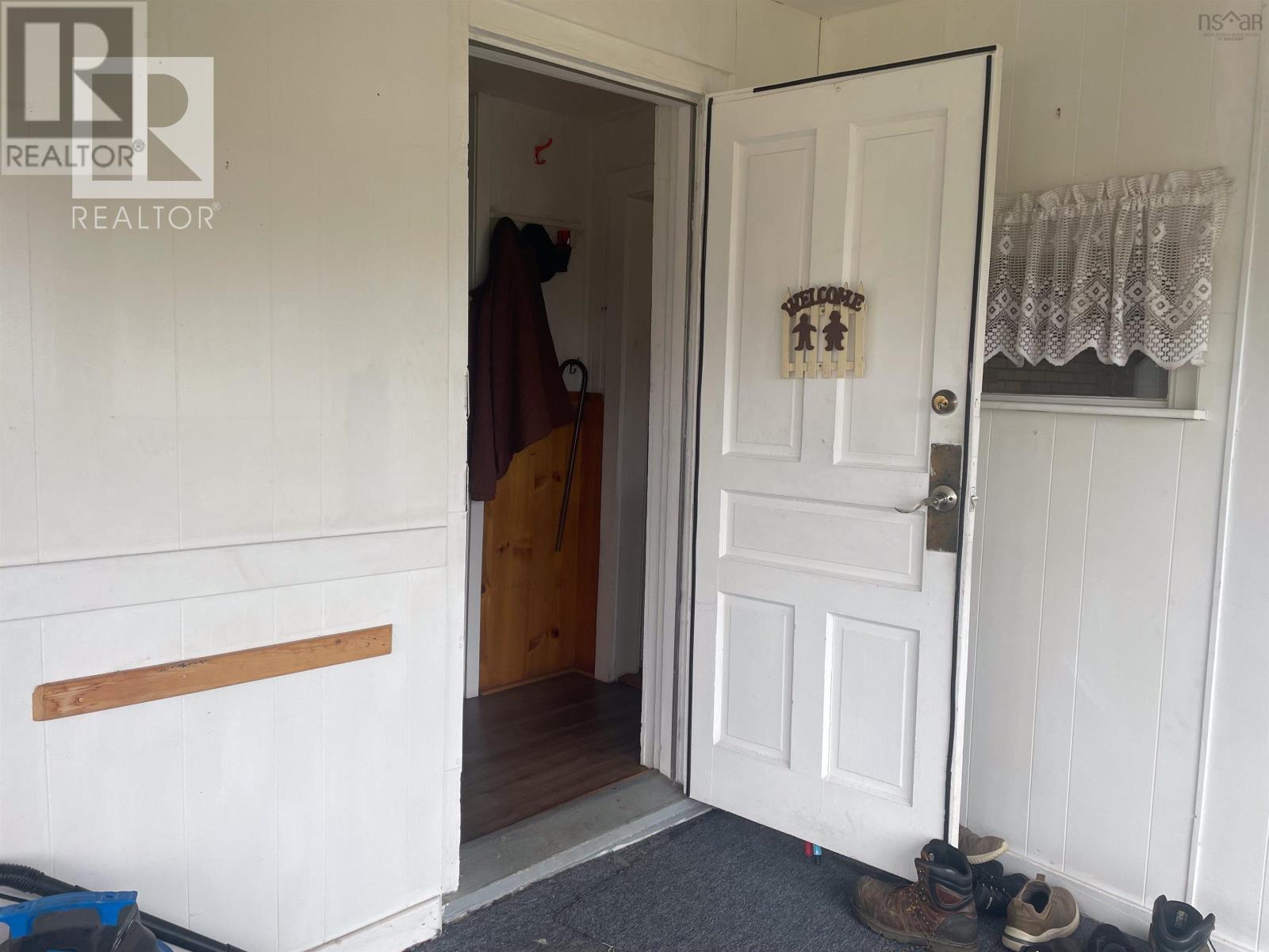 11 Harbourview Drive Property Photo 15