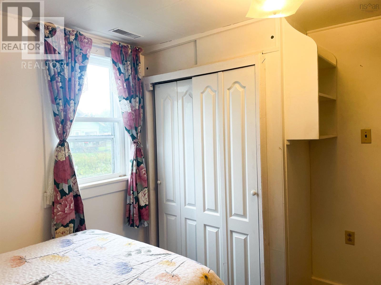 11 Harbourview Drive Property Photo 23