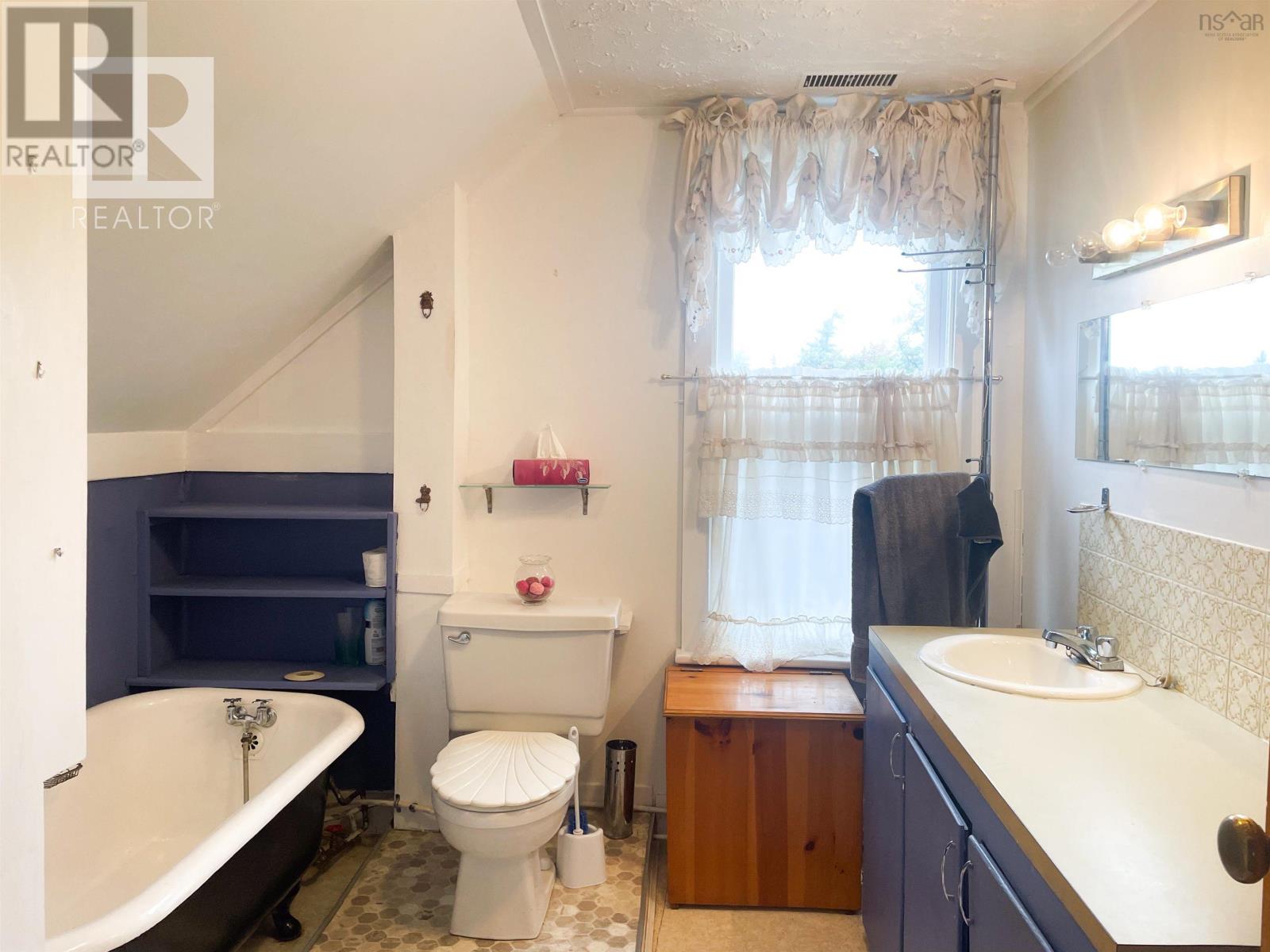 11 Harbourview Drive Property Photo 34