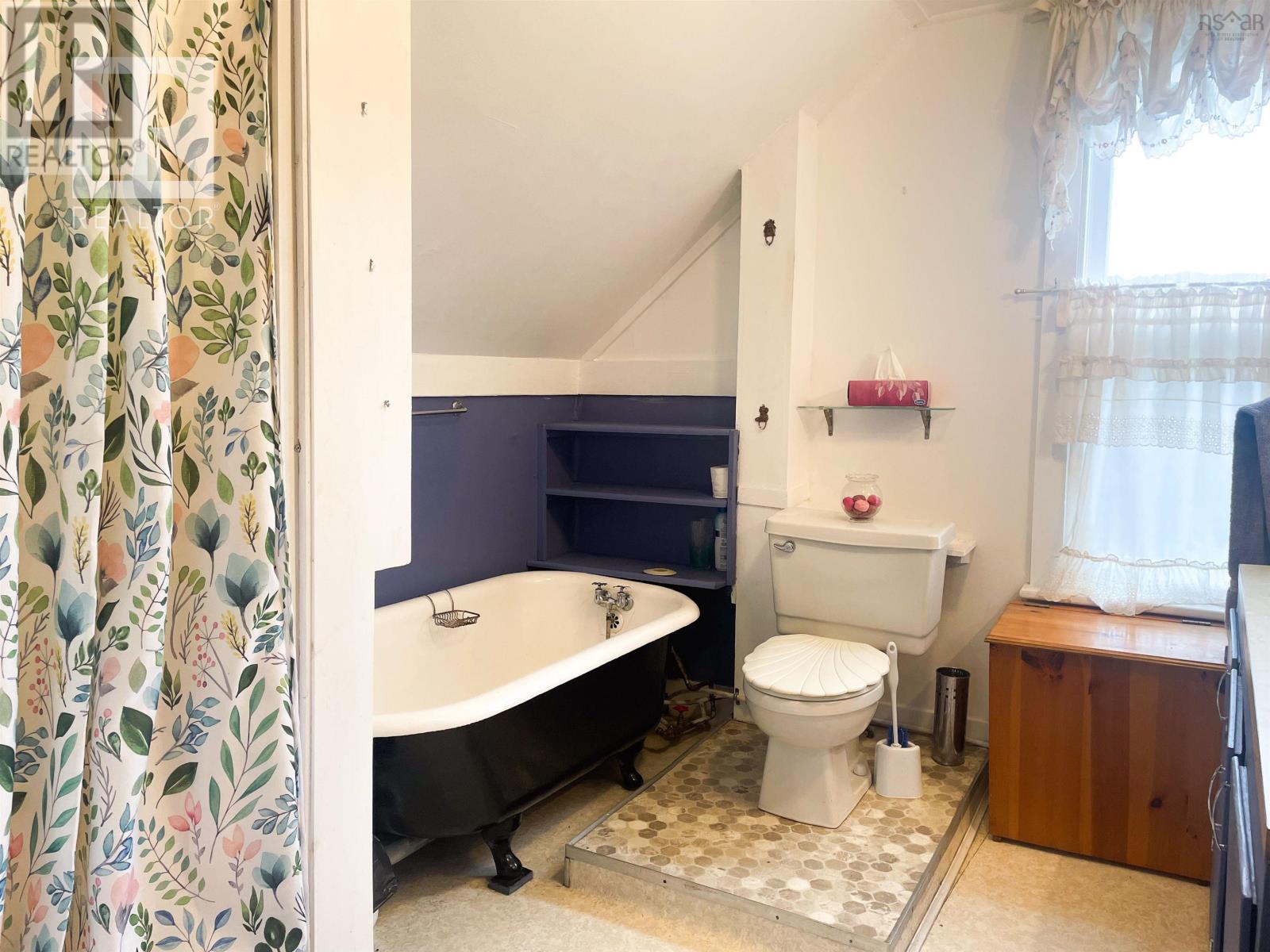 11 Harbourview Drive Property Photo 35