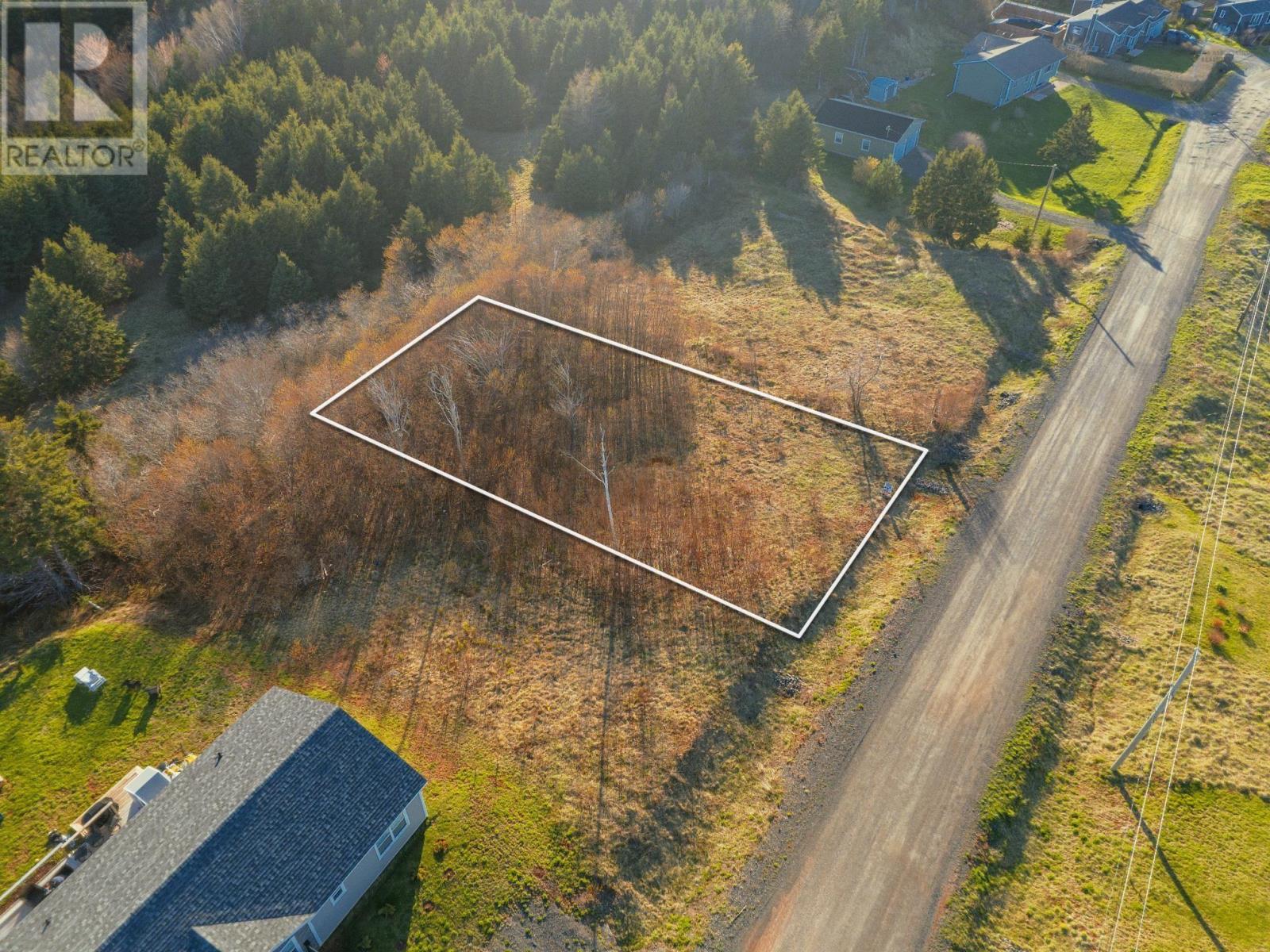 Lot 16 Silverwood Lane Property Photo 2