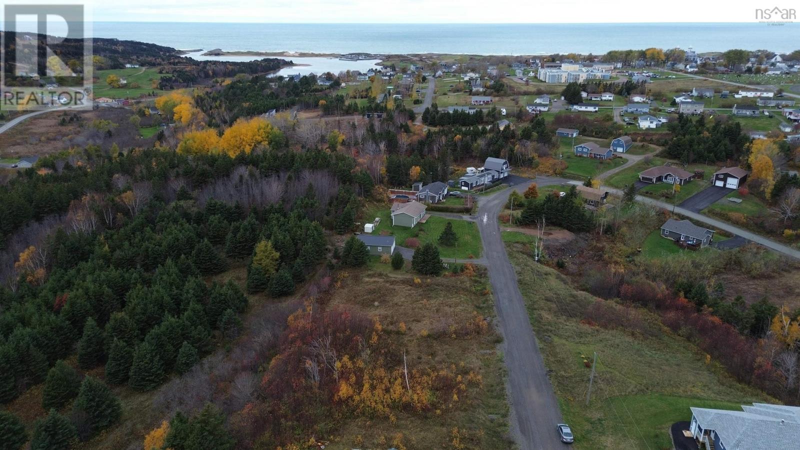 Lot 16 Silverwood Lane Property Photo 13