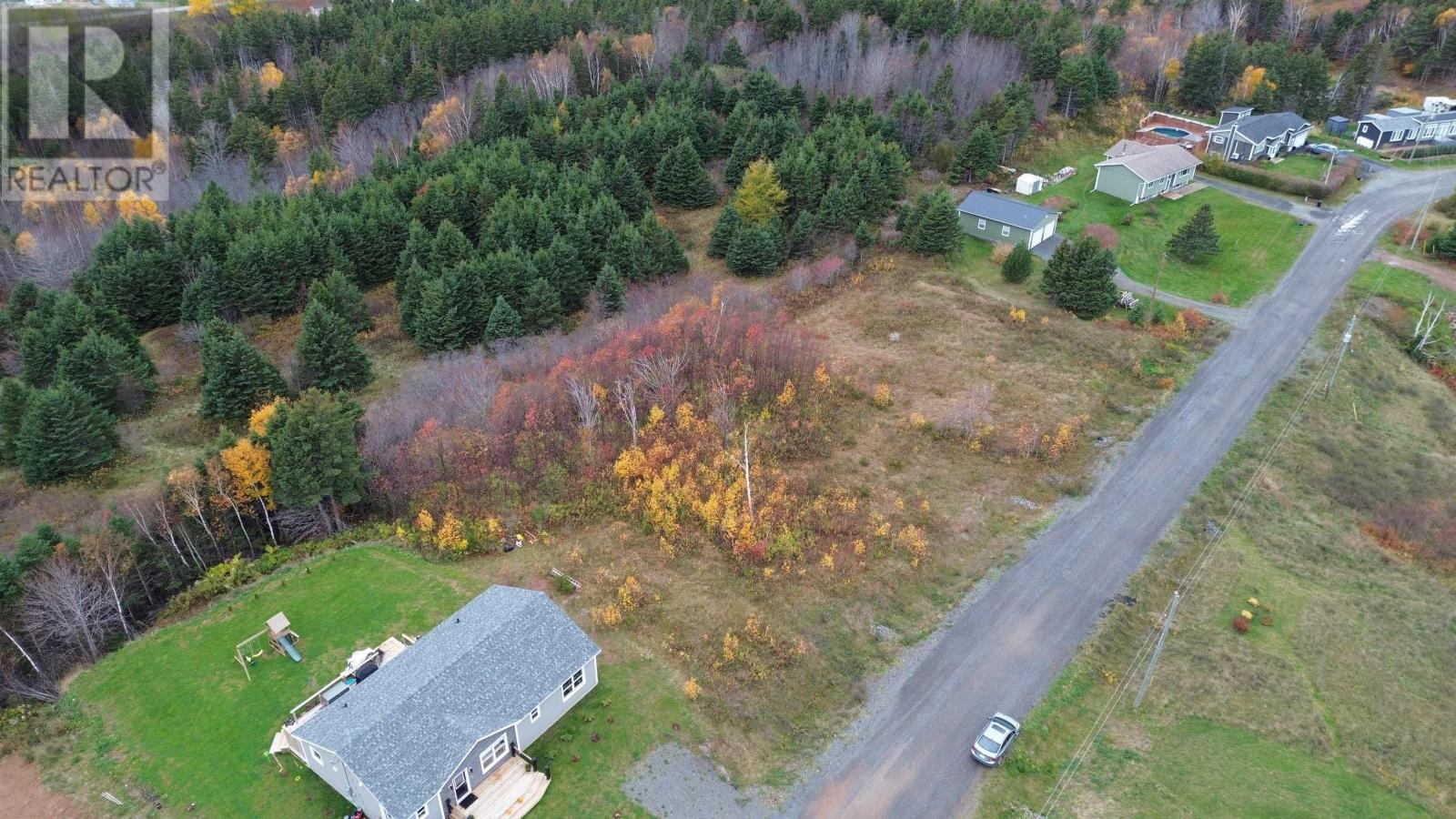 Lot 16 Silverwood Lane Property Photo 14