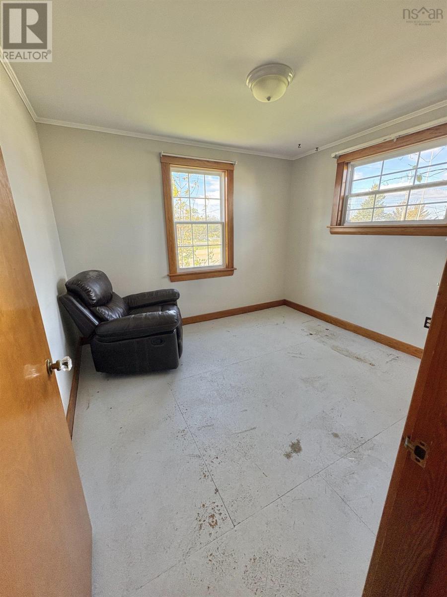 41 School Street Property Photo 8
