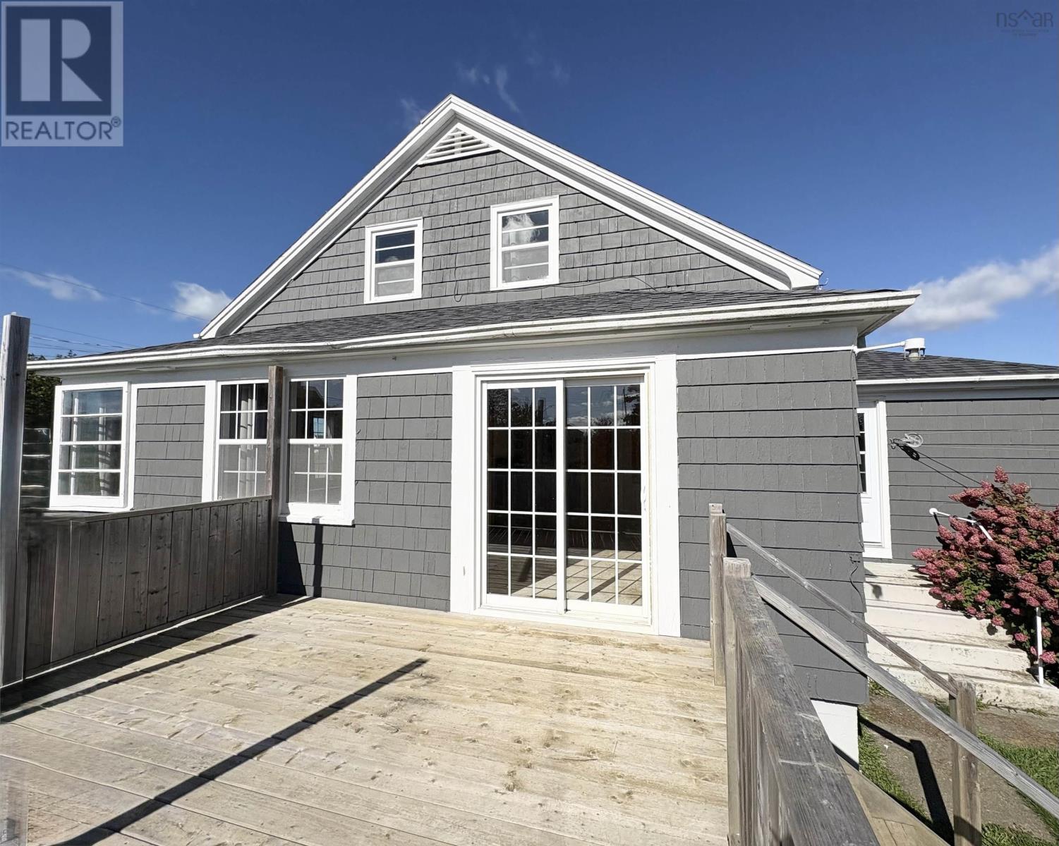 41 School Street Property Photo 21