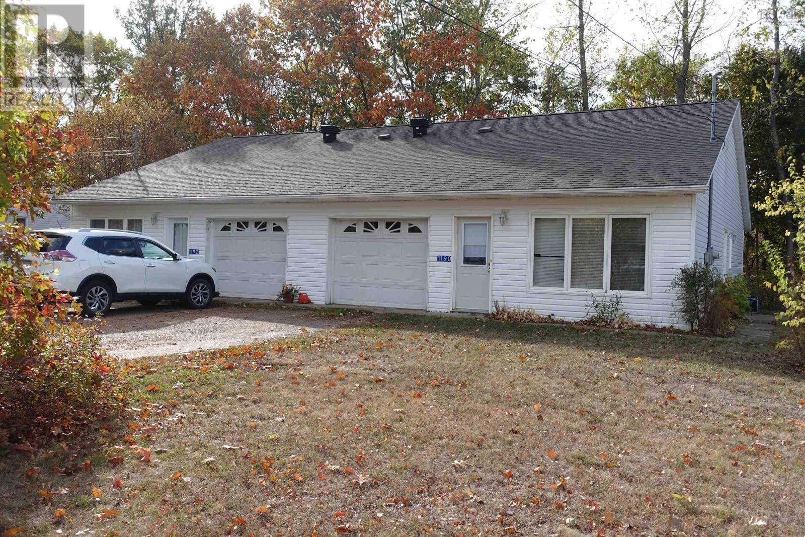 1190-1192 Maple Street Property Photo 1