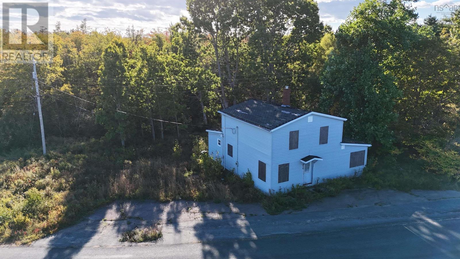 940 New Cumberland Road Property Photo 4