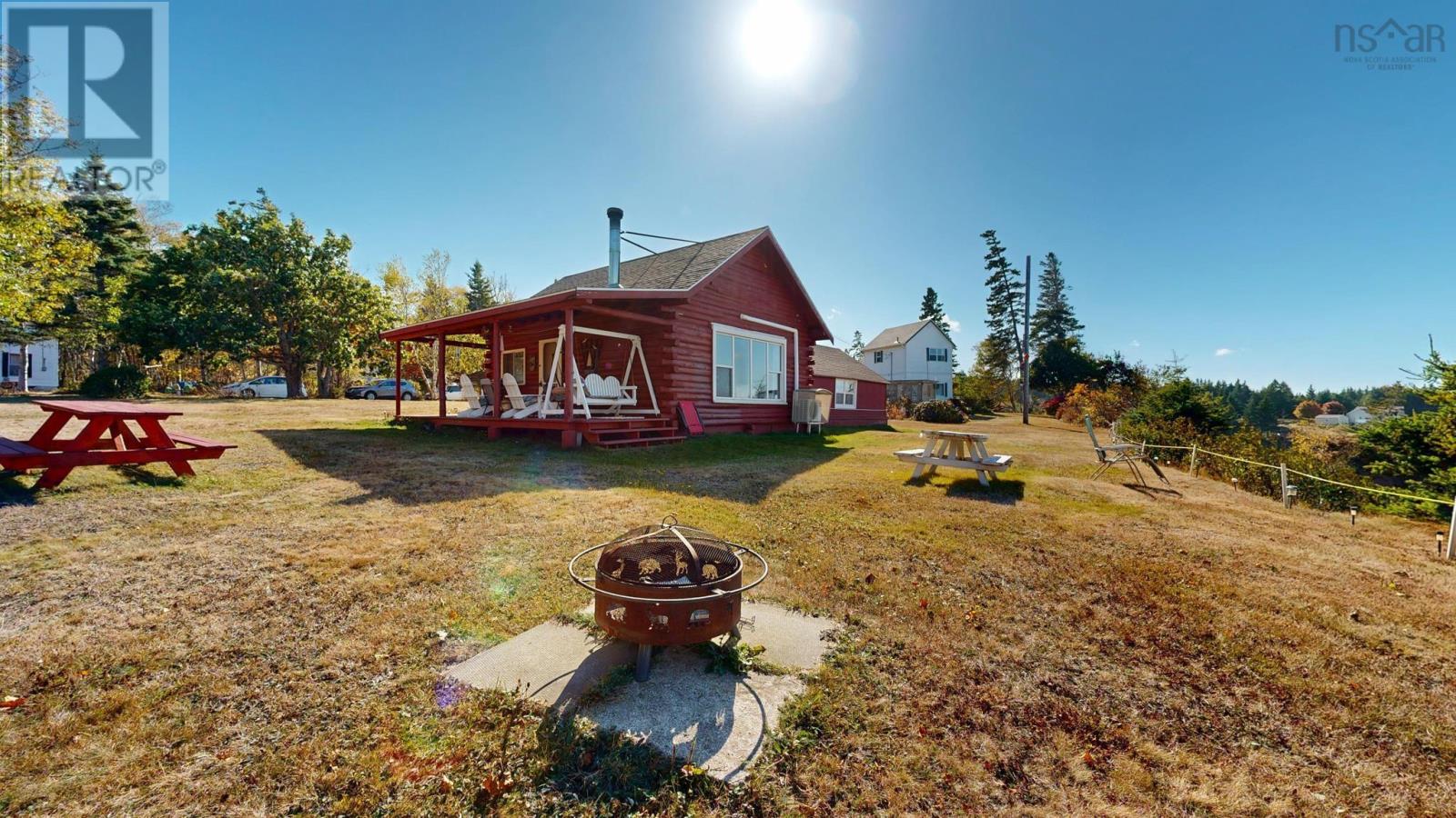 15 Ross Creek Drive Property Photo 10