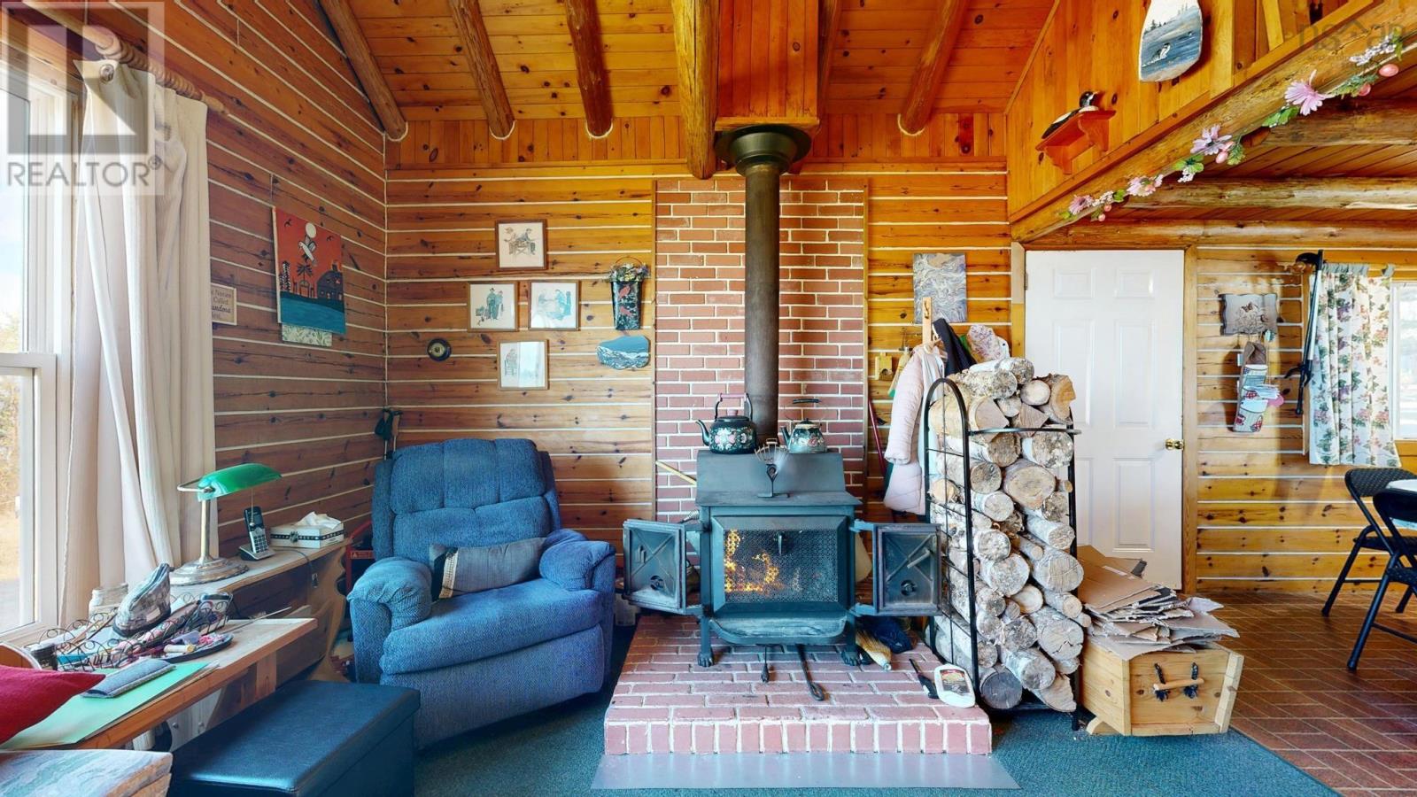 15 Ross Creek Drive Property Photo 24