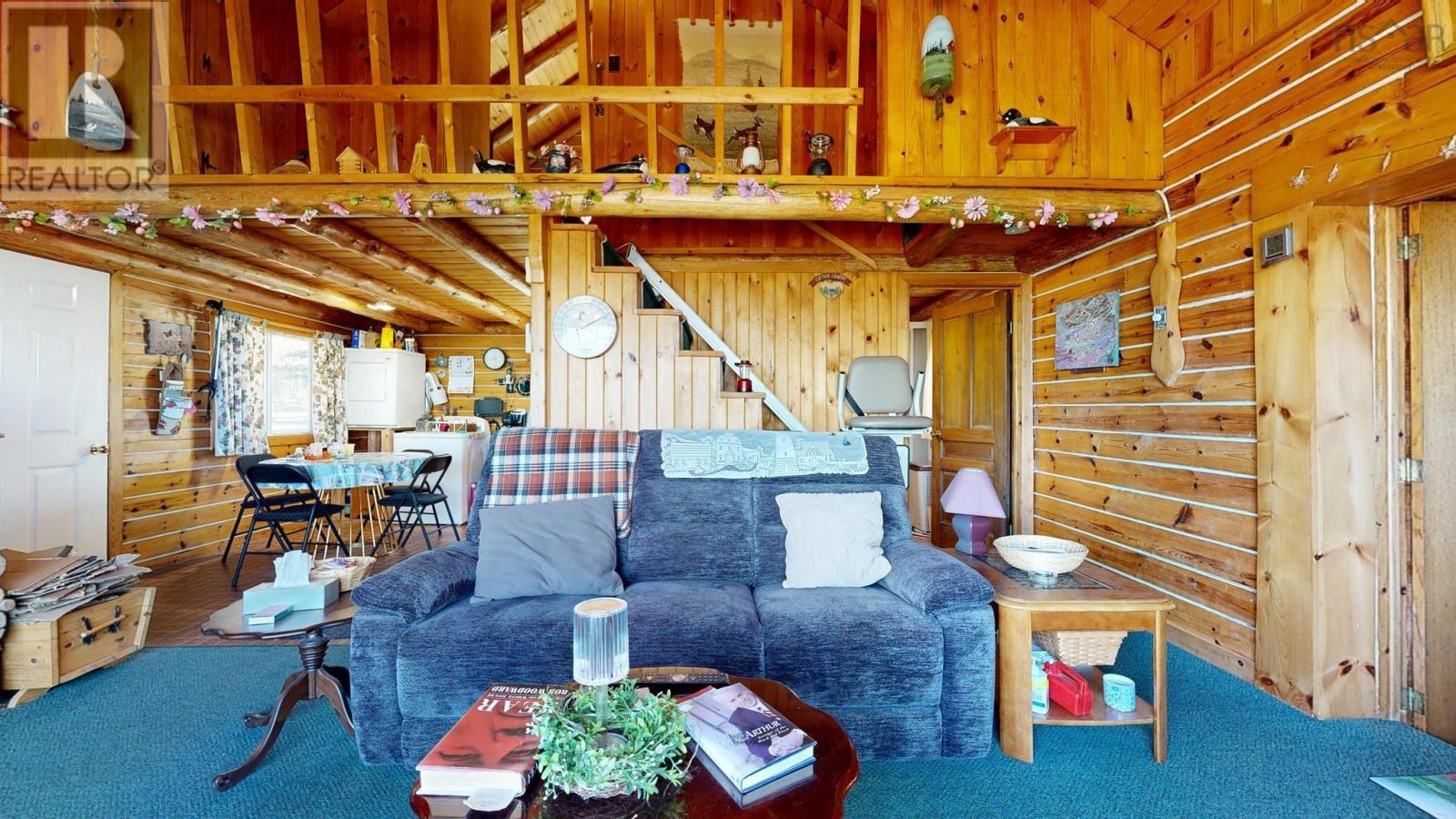 15 Ross Creek Drive Property Photo 28