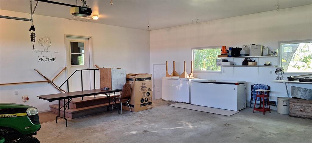 202525912 Property Photo 13