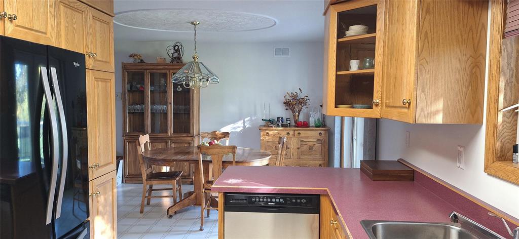 202525912 Property Photo 16