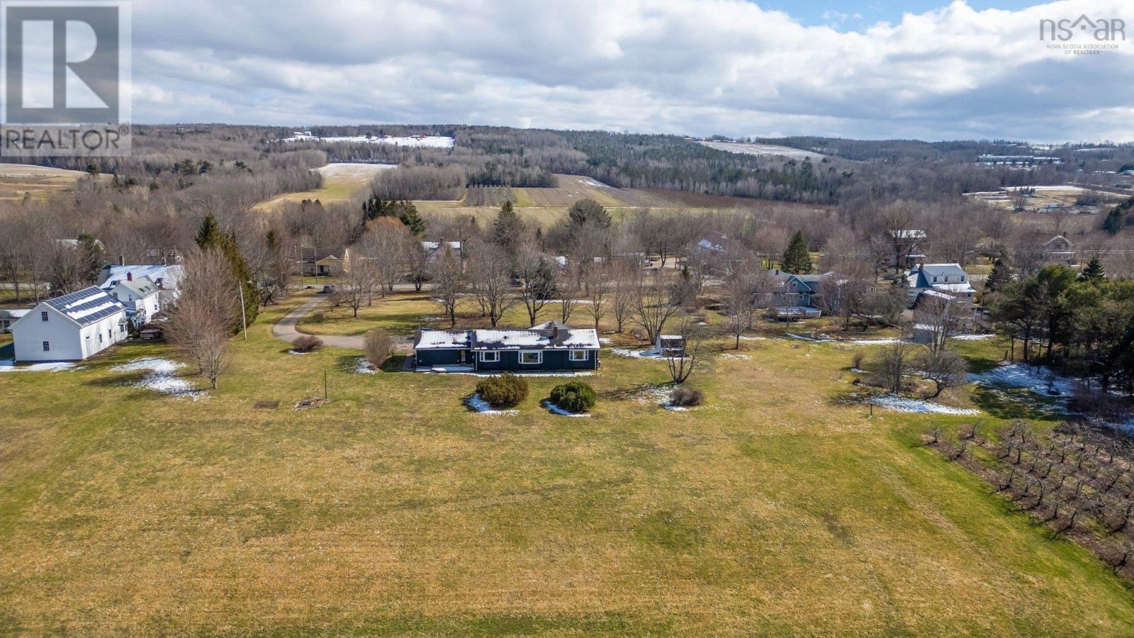 10165 Highway 1 Property Photo 37