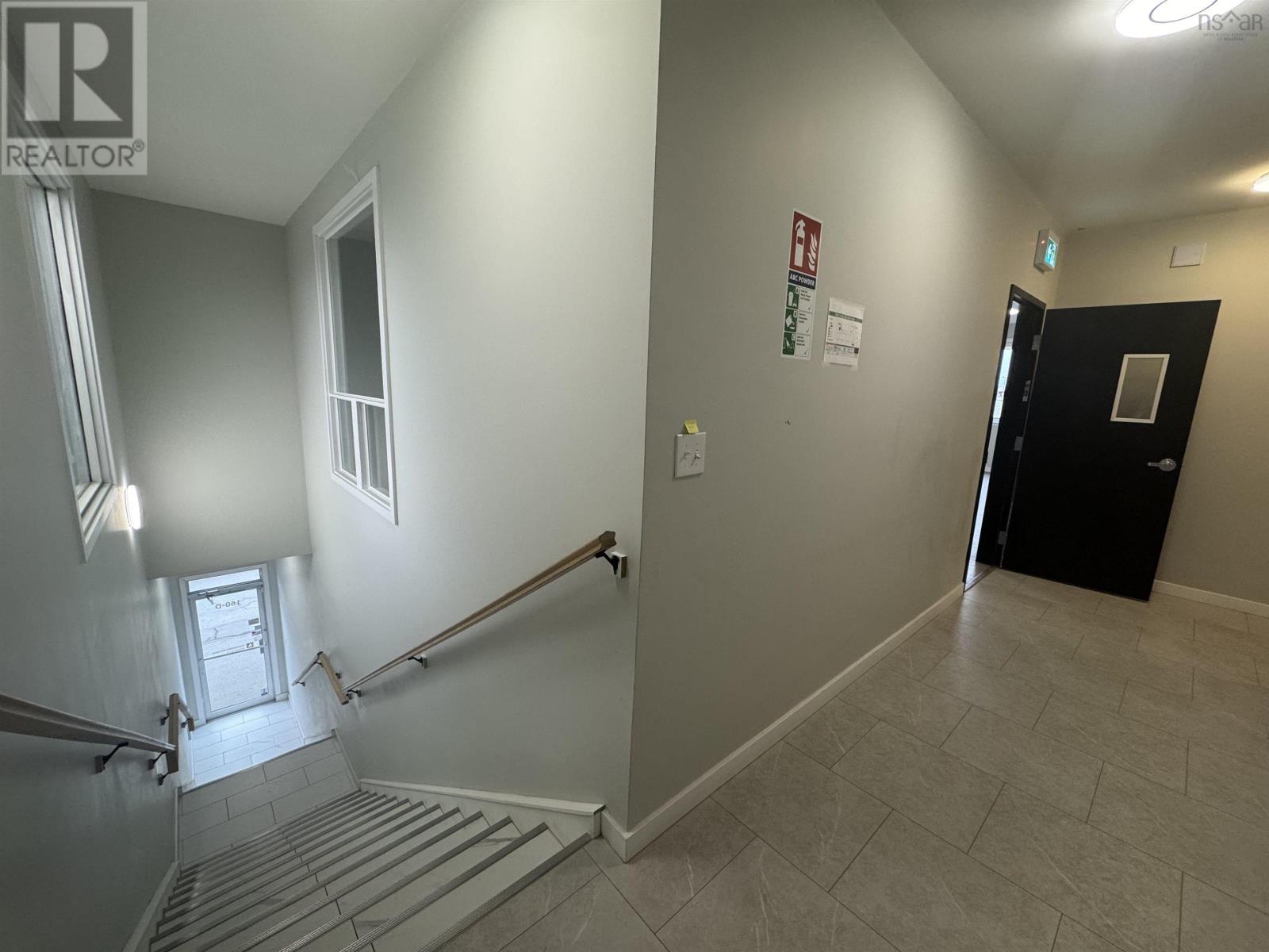 160e Robie Street Property Photo 3