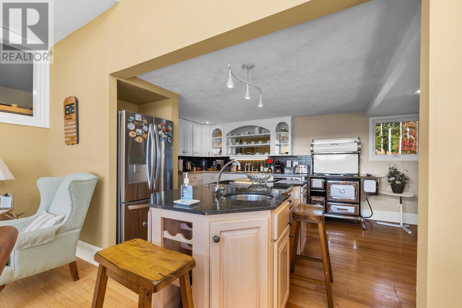 203 Ferry Road Property Photo 16