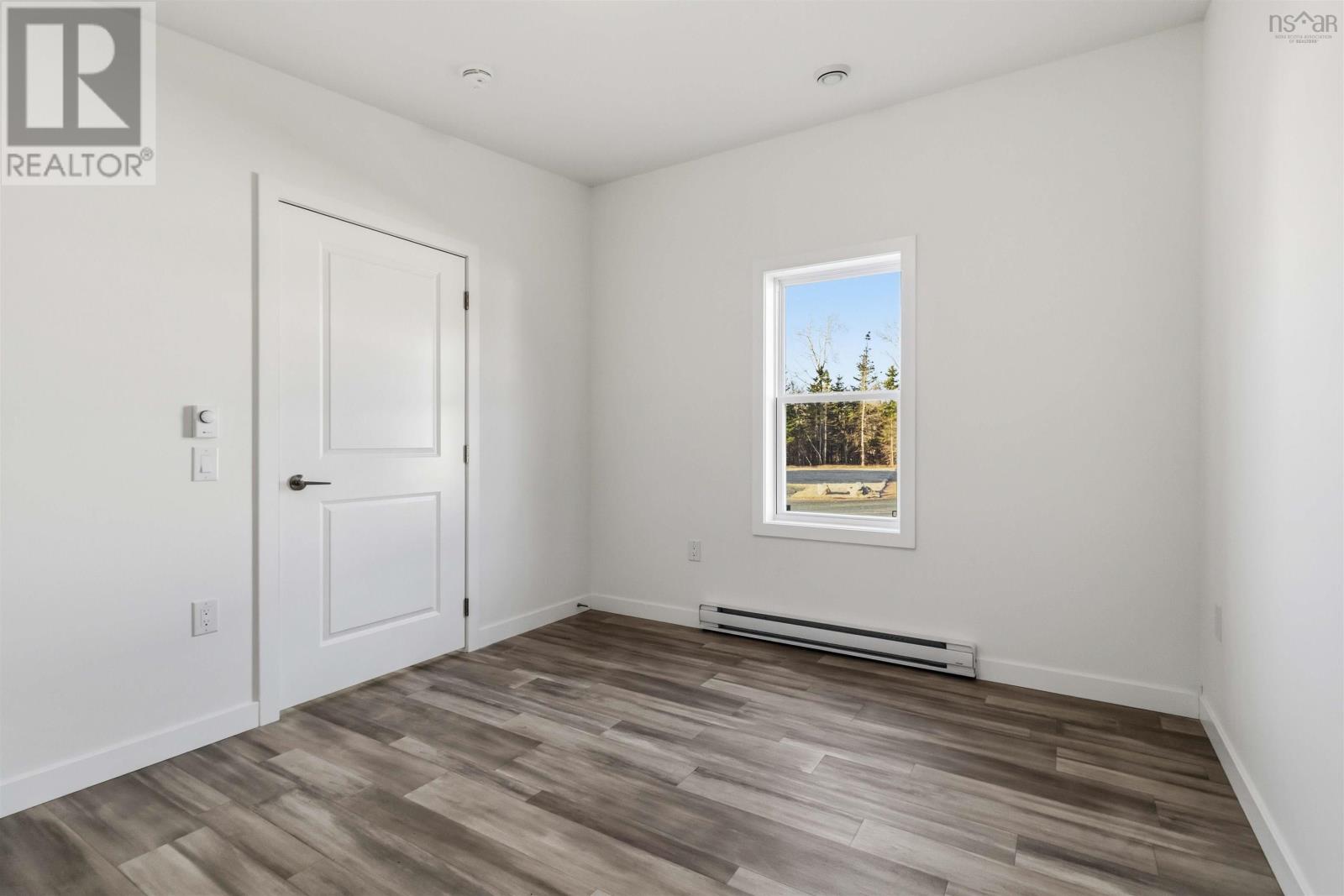 4 Pebble Lane Property Photo 17