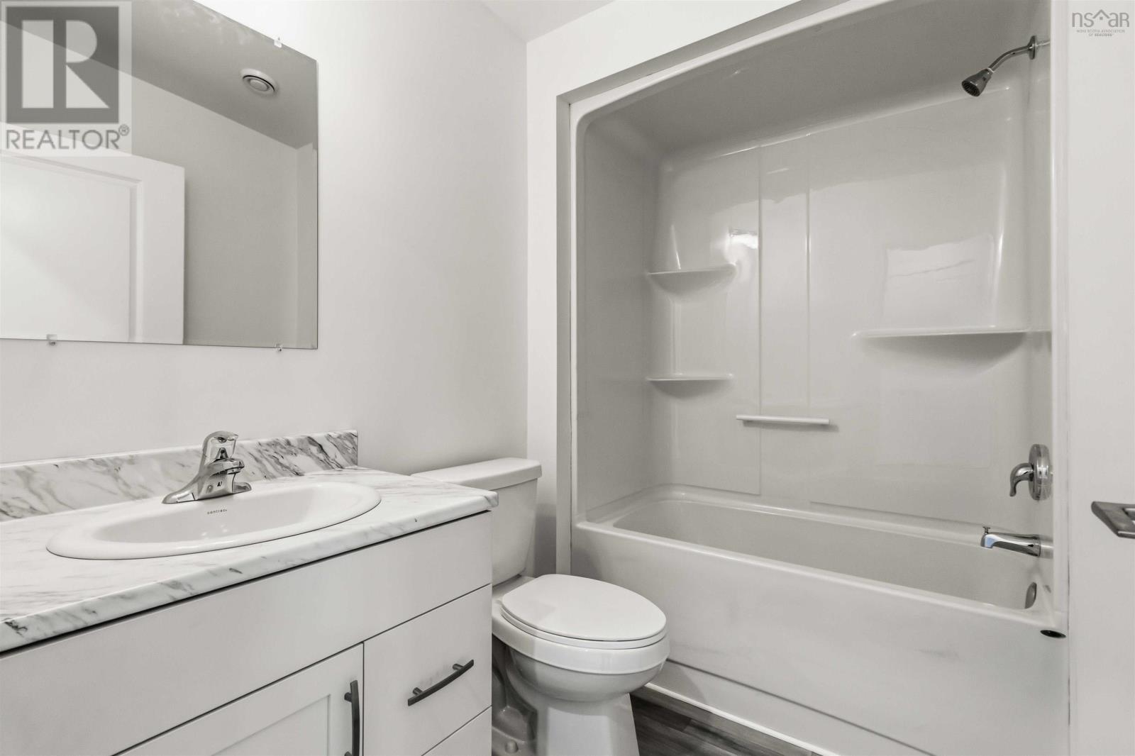 4 Pebble Lane Property Photo 18
