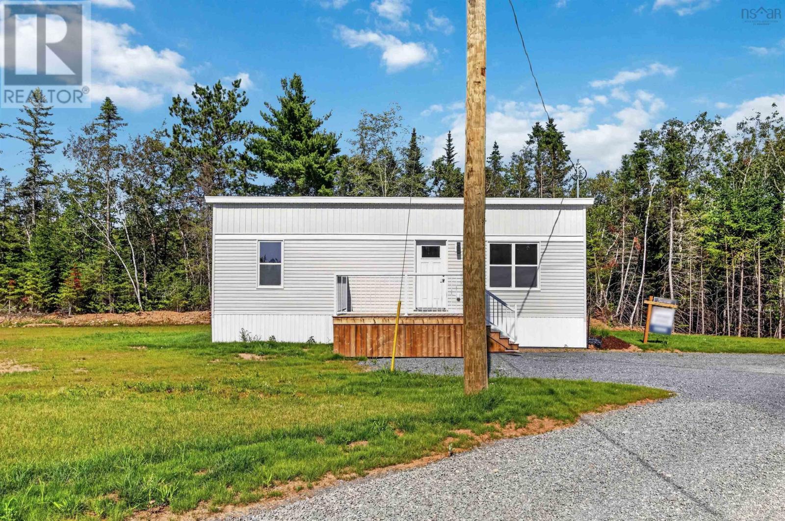 4 Pebble Lane Property Photo 19