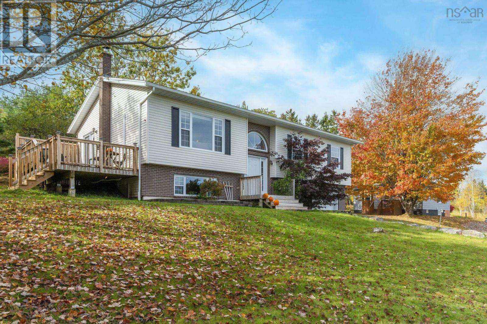 85 Knickle Road Property Photo 1