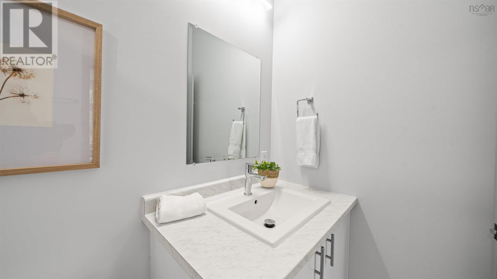 72 Chisholm Road Property Photo 10