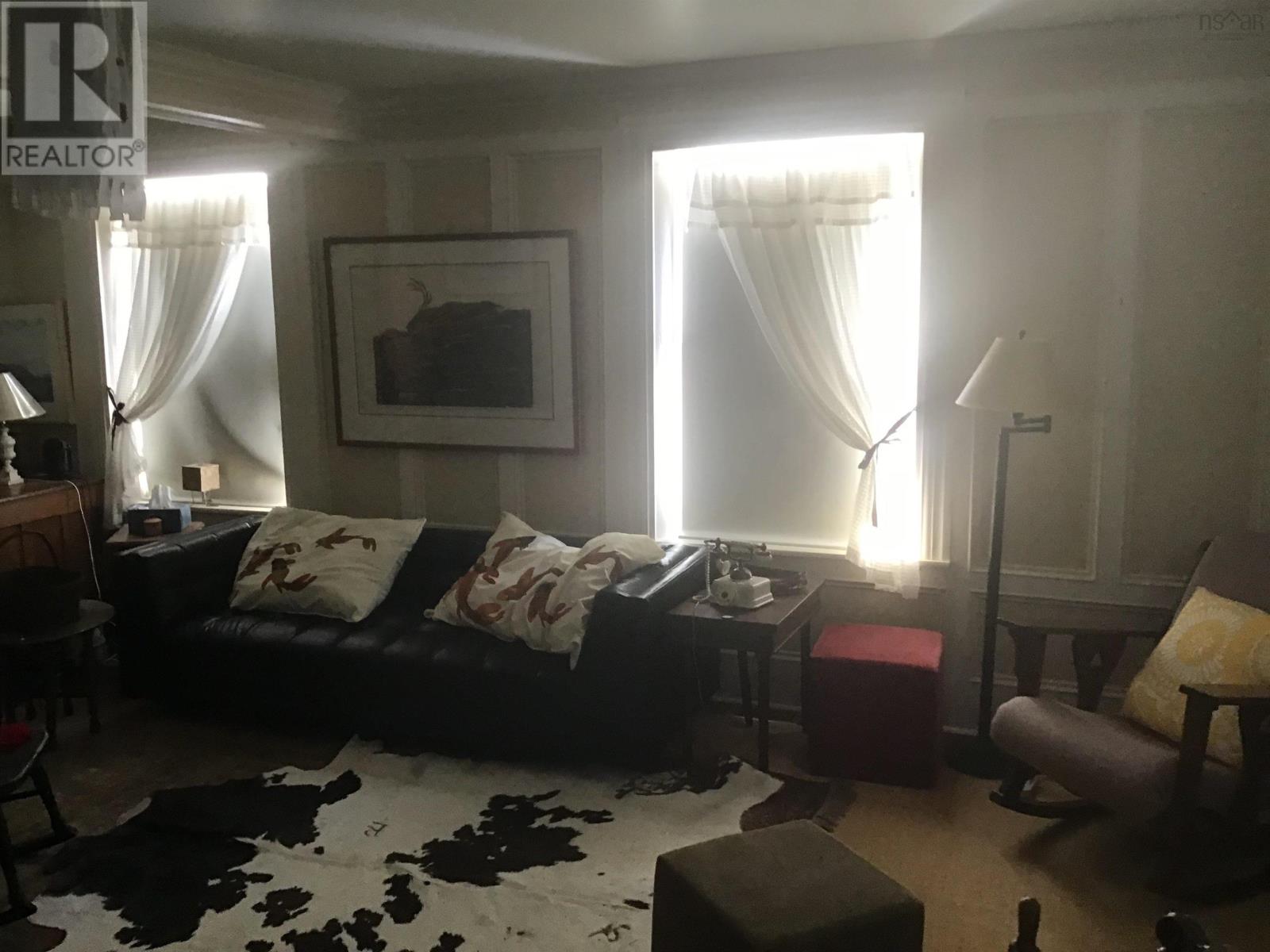 Big Intervale Road Property Photo 21