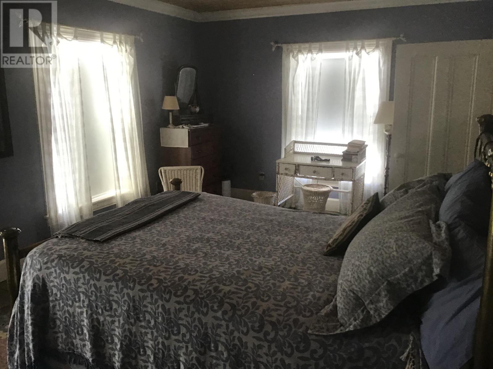 Big Intervale Road Property Photo 30