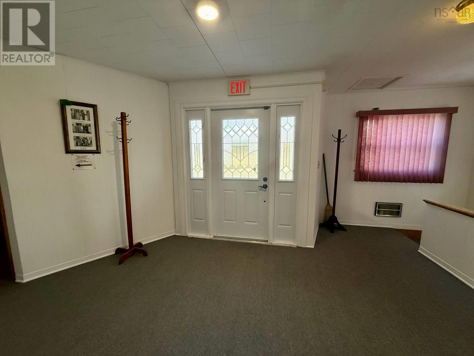 61 Ditcher Road Property Photo 2