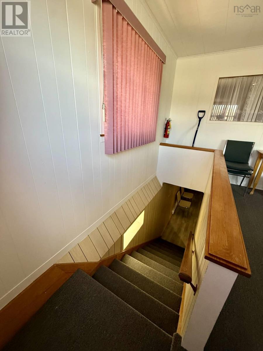 61 Ditcher Road Property Photo 7