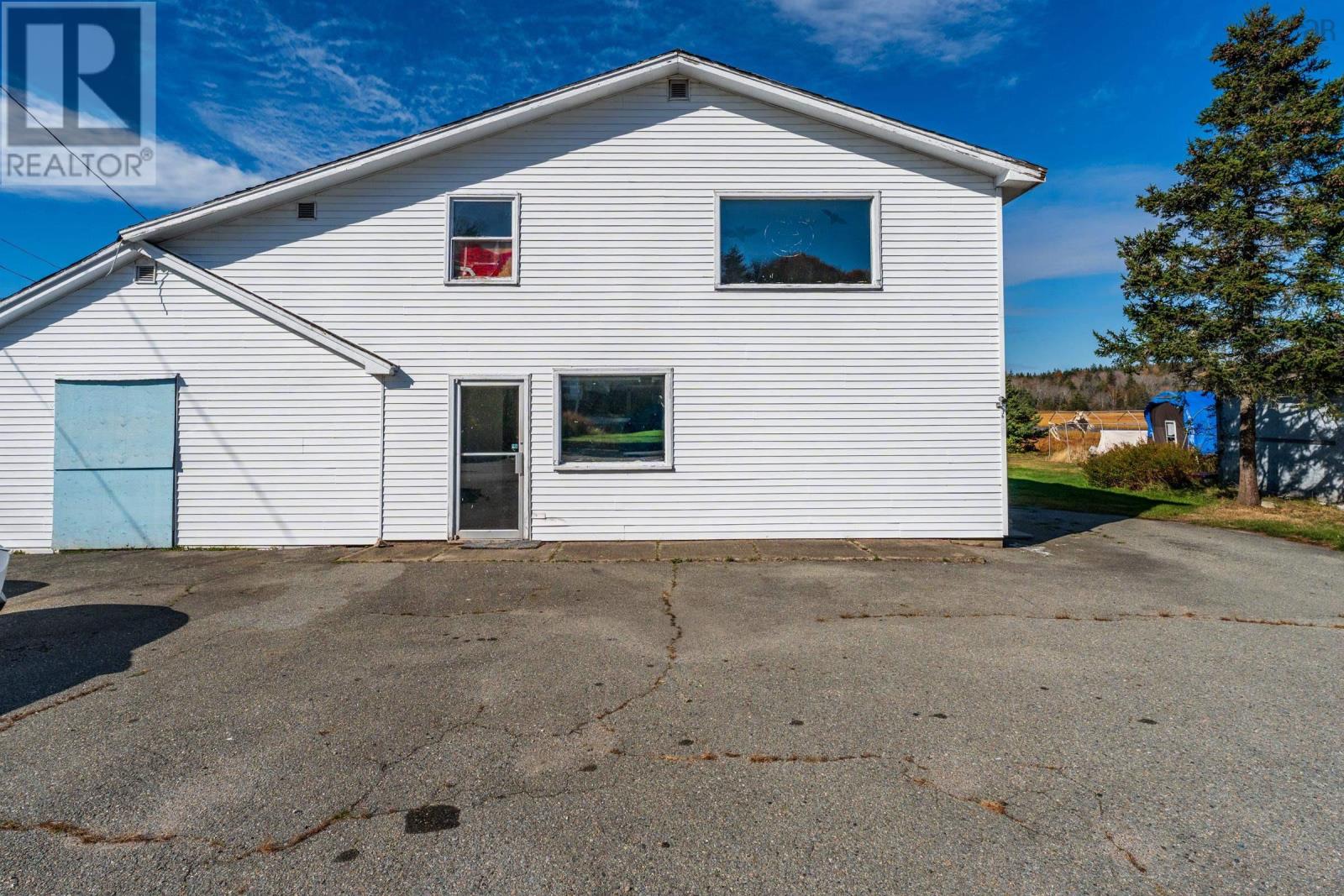 36 Last Road Property Photo 1