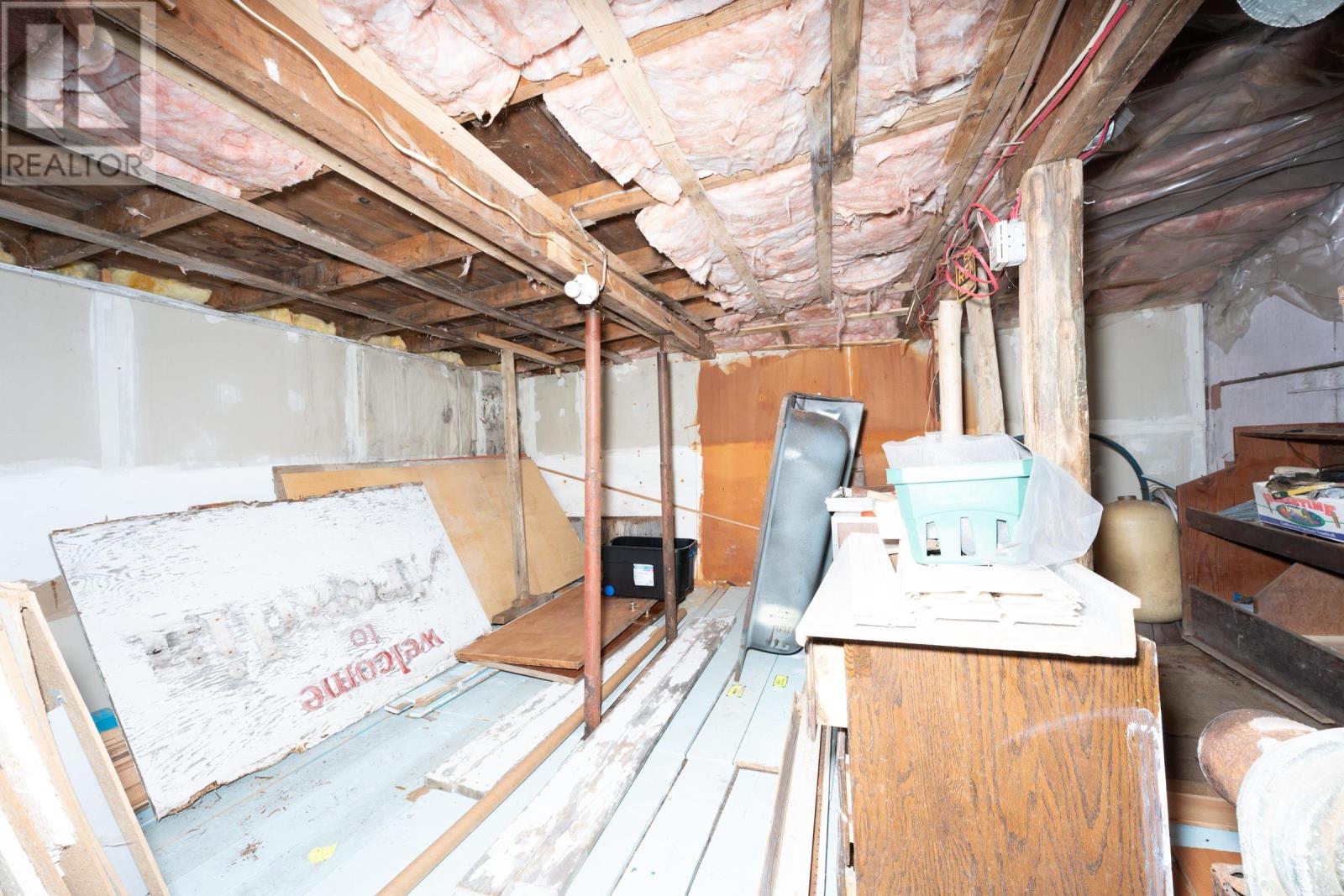 36 Last Road Property Photo 12