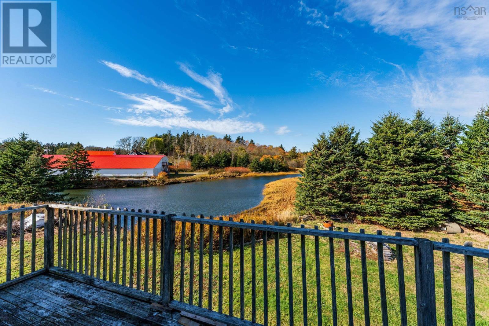 36 Last Road Property Photo 25