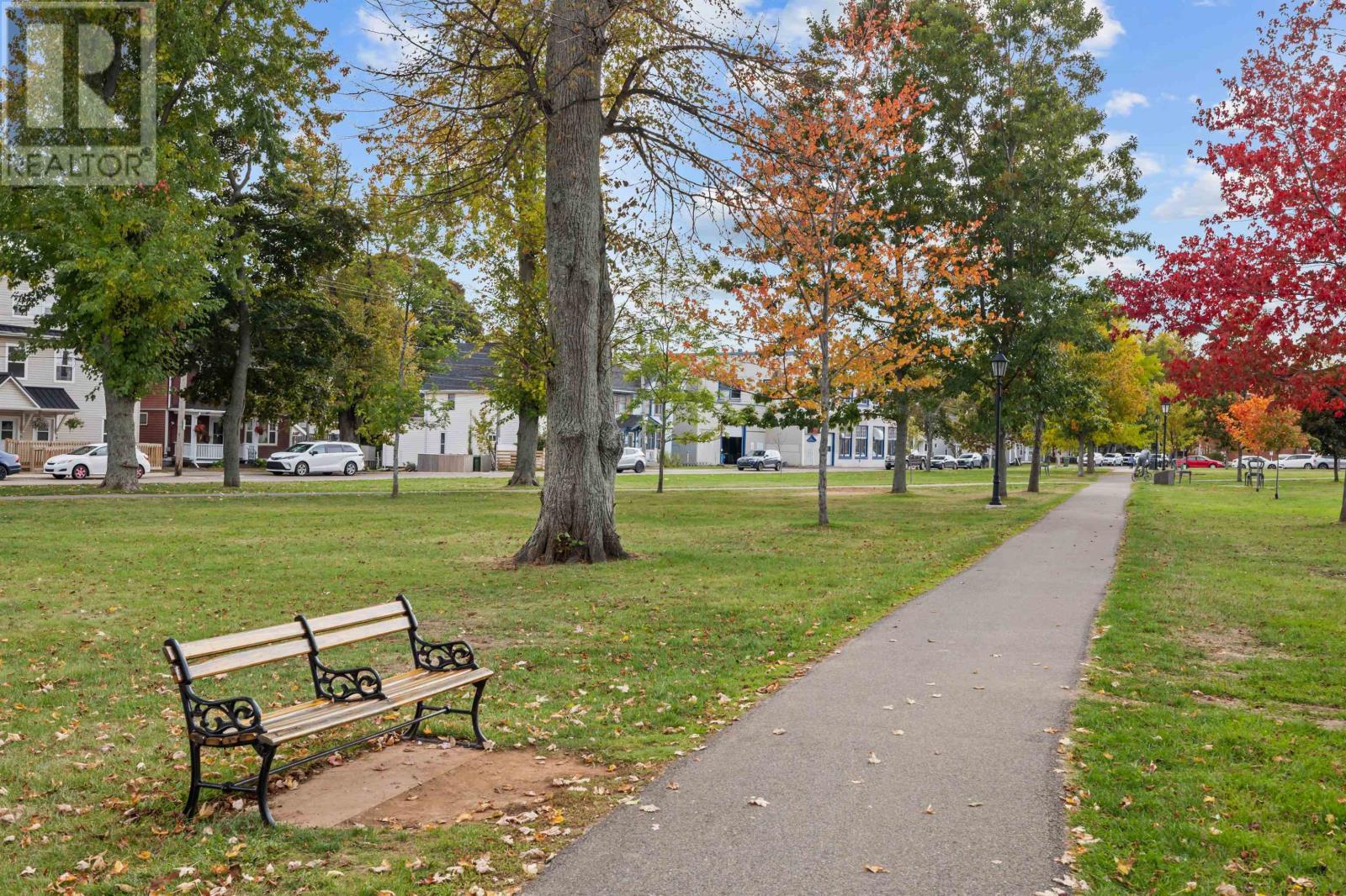 29 Ole King Square Property Photo 50