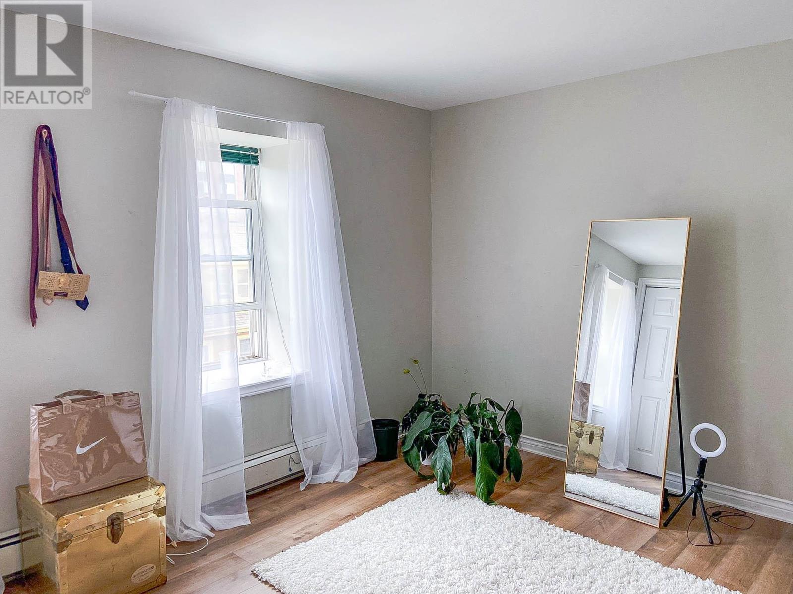 93 Water Street Property Photo 32
