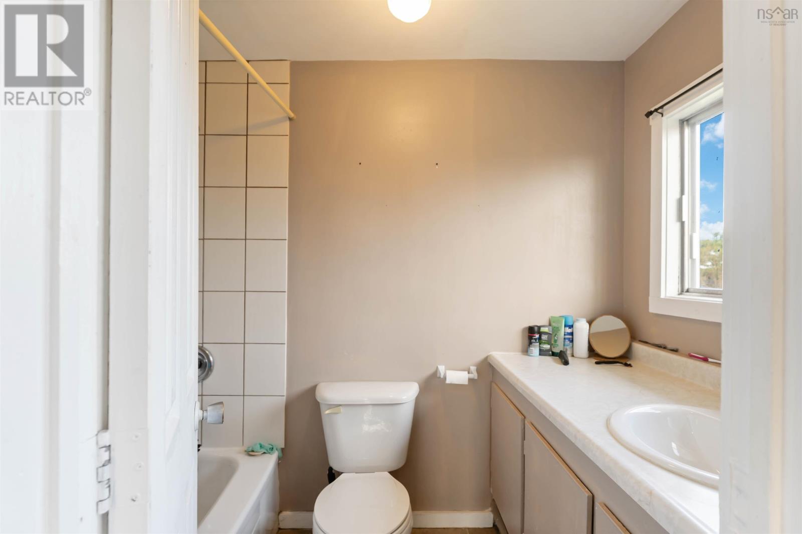 3102 Ridge Road Property Photo 17