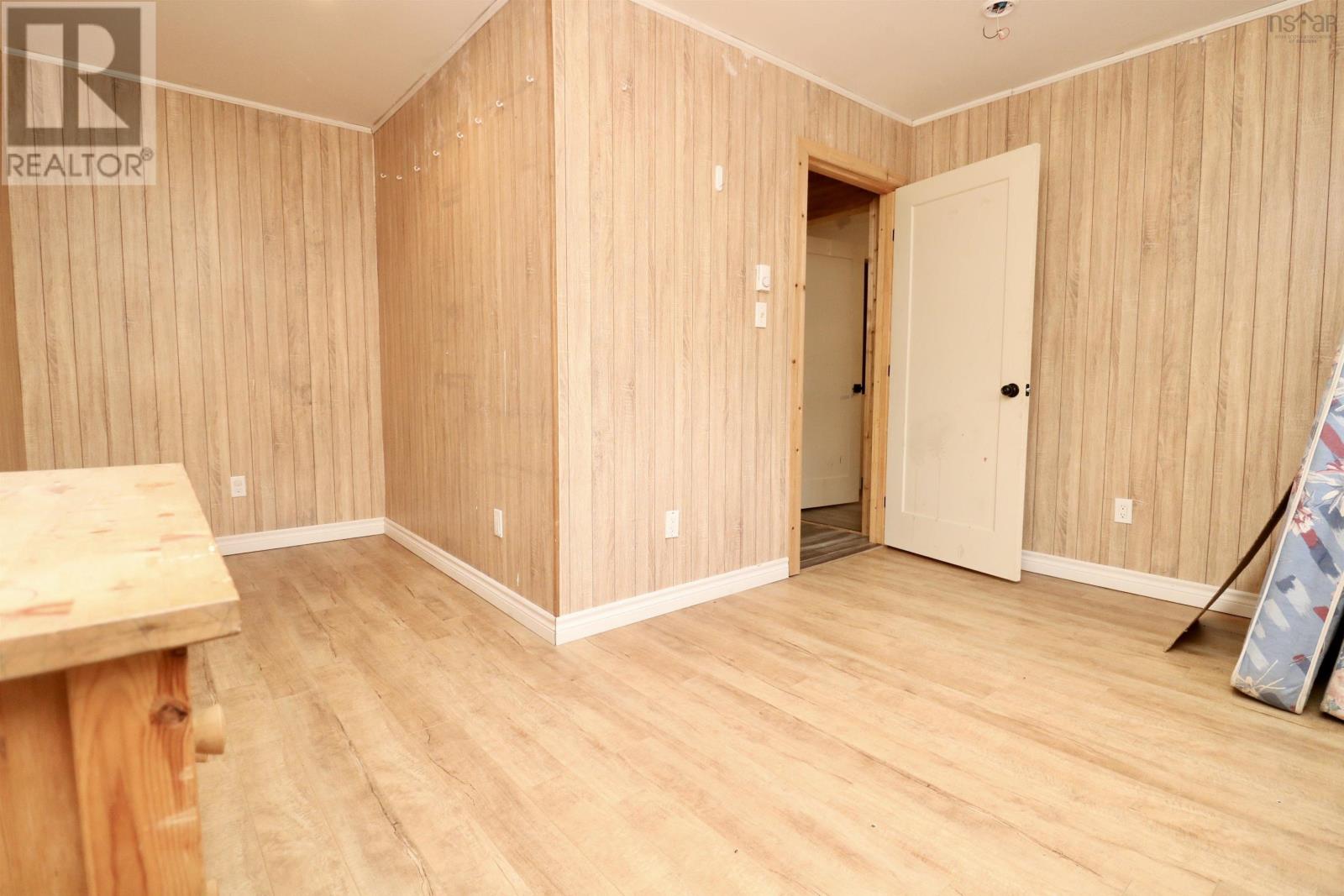 172 Woodside Road Property Photo 11