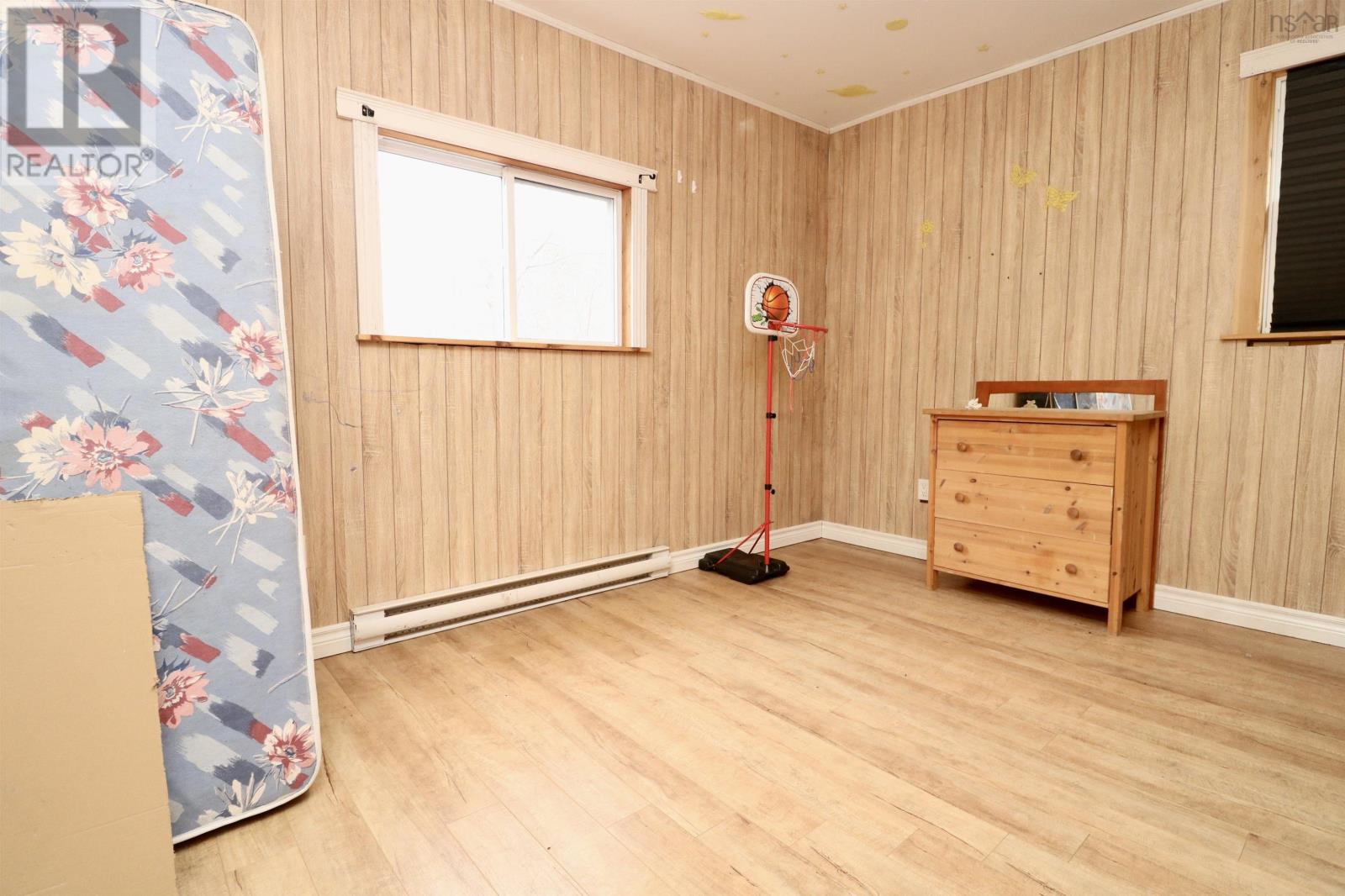 172 Woodside Road Property Photo 13