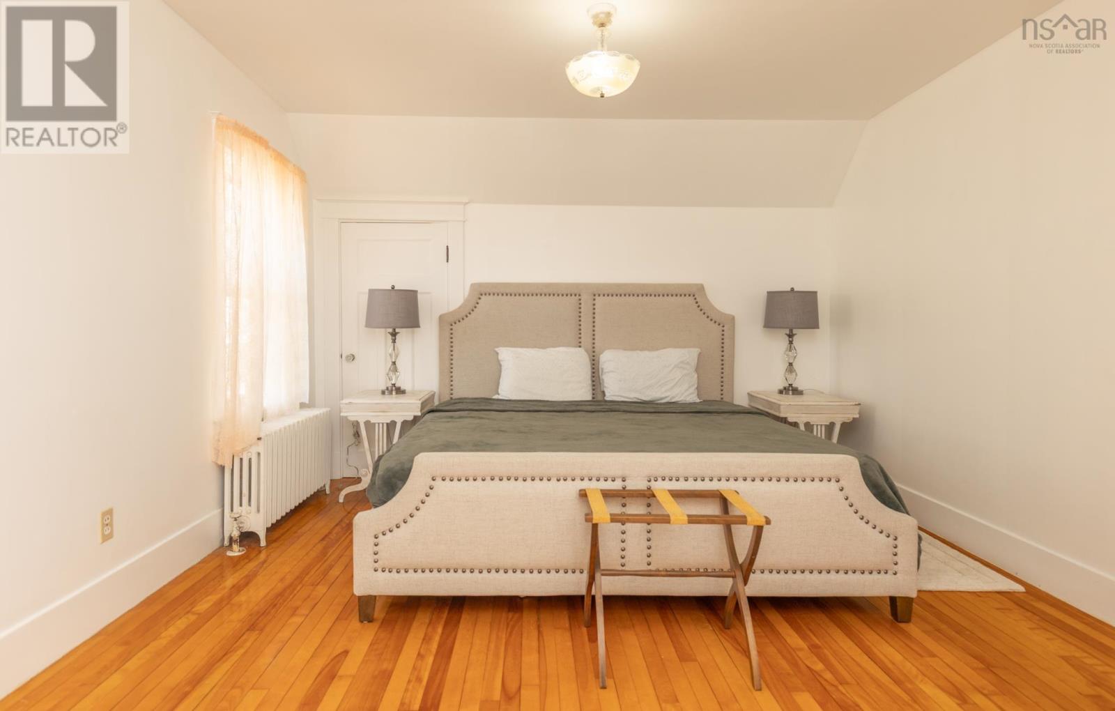 91 Cliff Street Property Photo 13