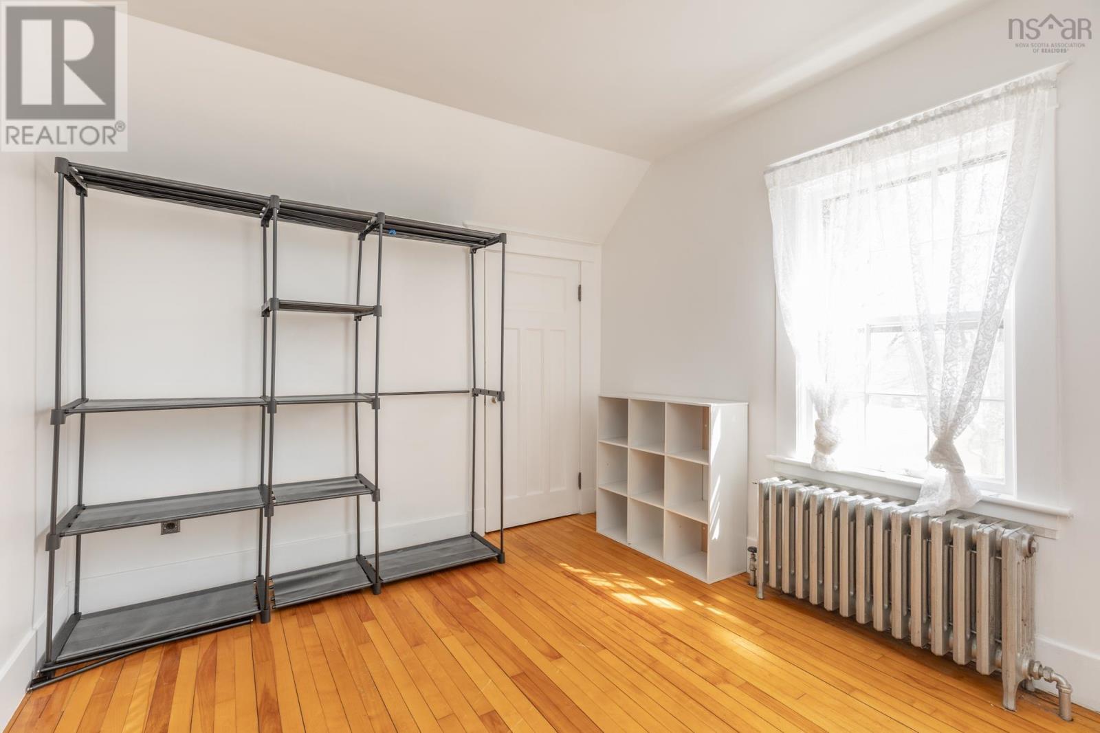 91 Cliff Street Property Photo 17