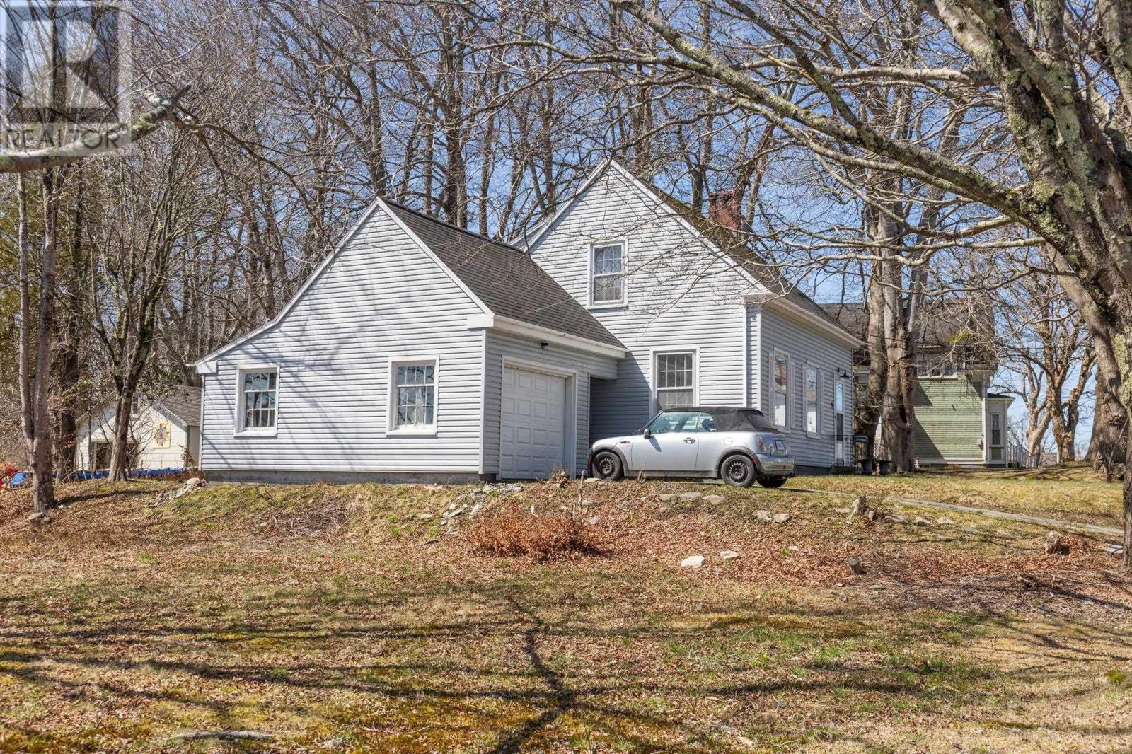 91 Cliff Street Property Photo 28