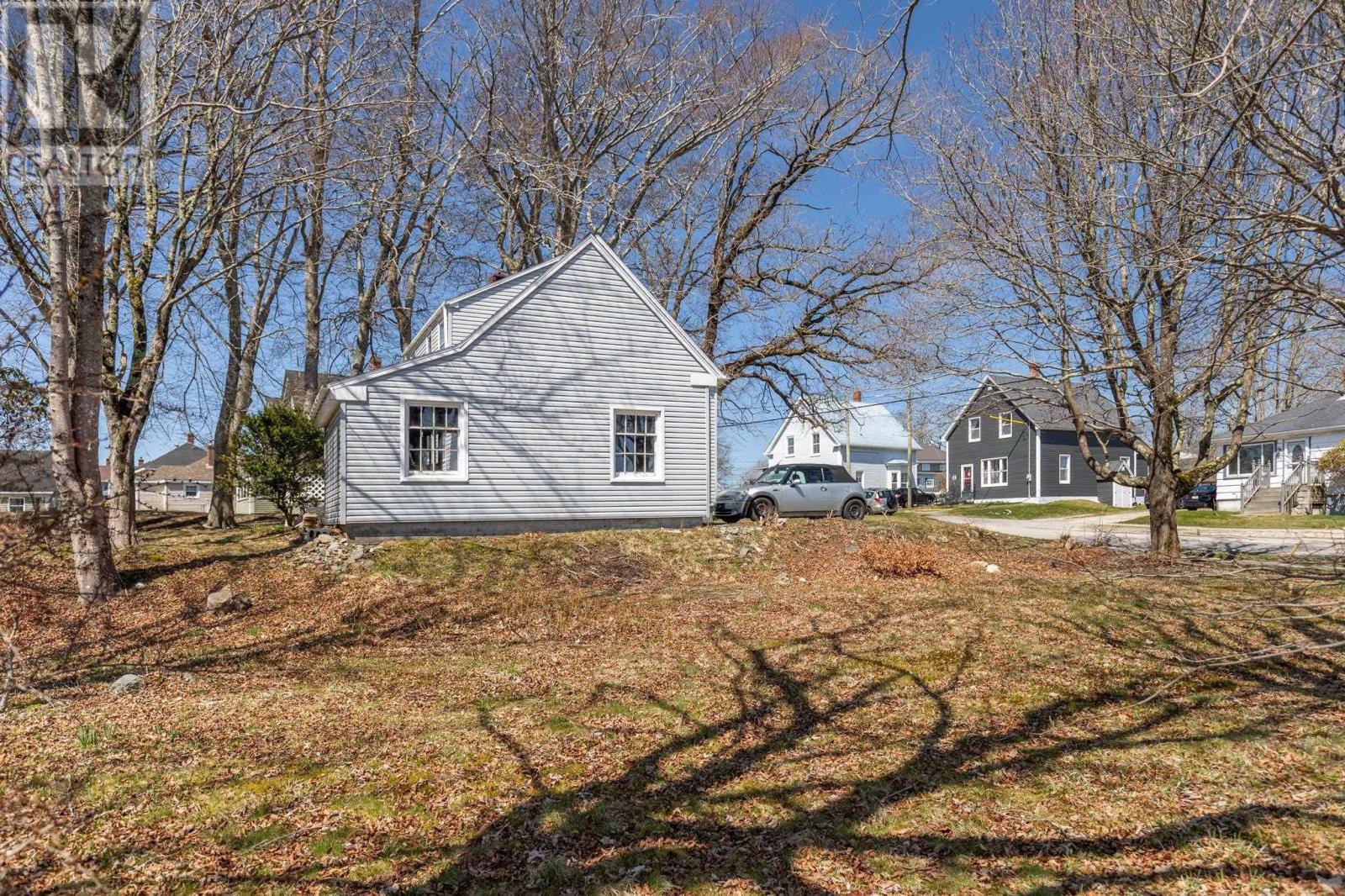 91 Cliff Street Property Photo 31