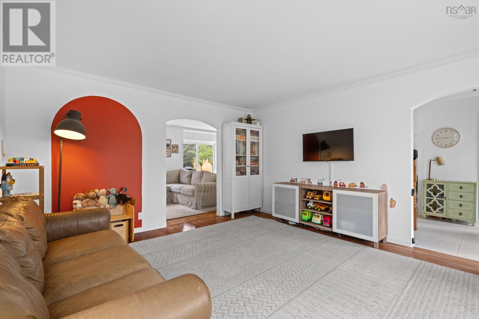 574 Woodstock Road Property Photo 6