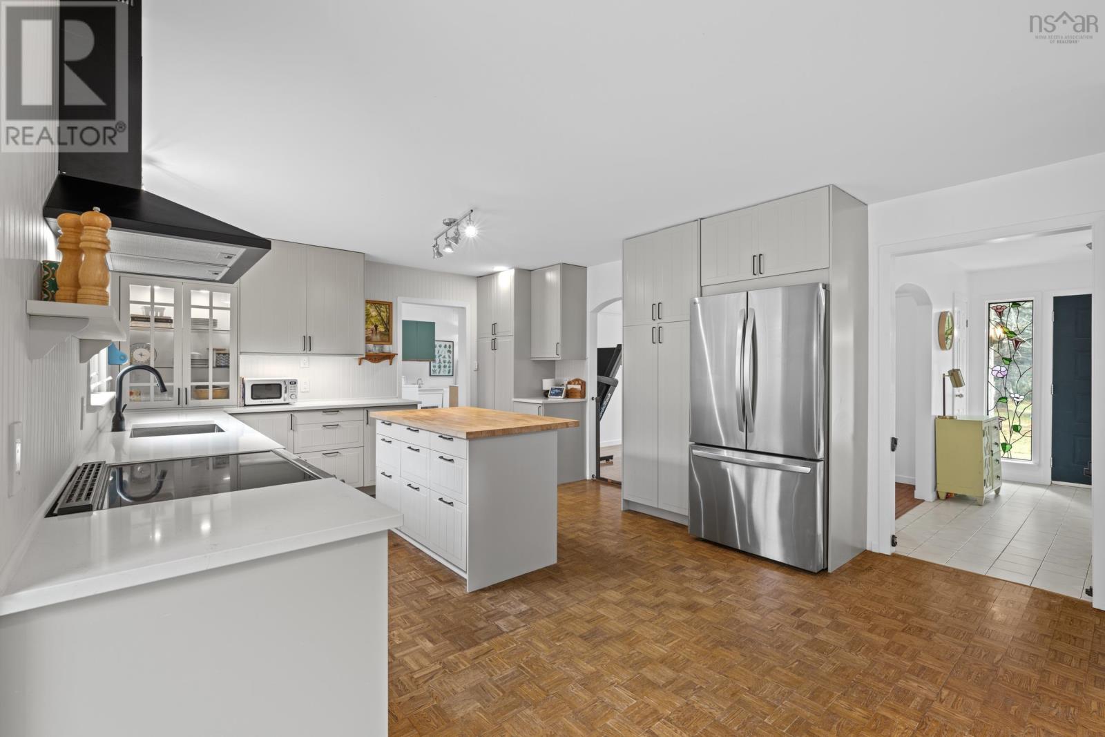 574 Woodstock Road Property Photo 9