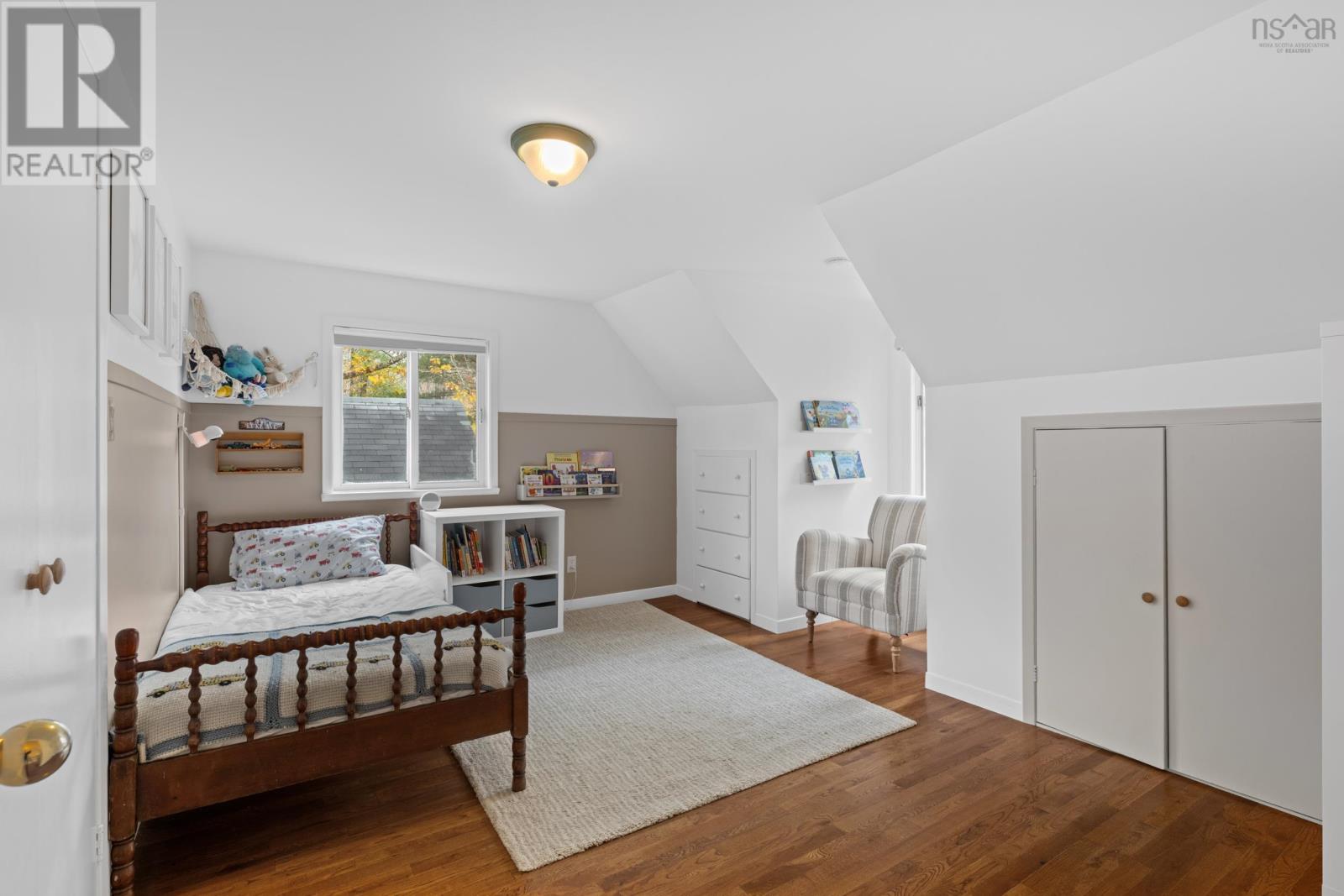 574 Woodstock Road Property Photo 20