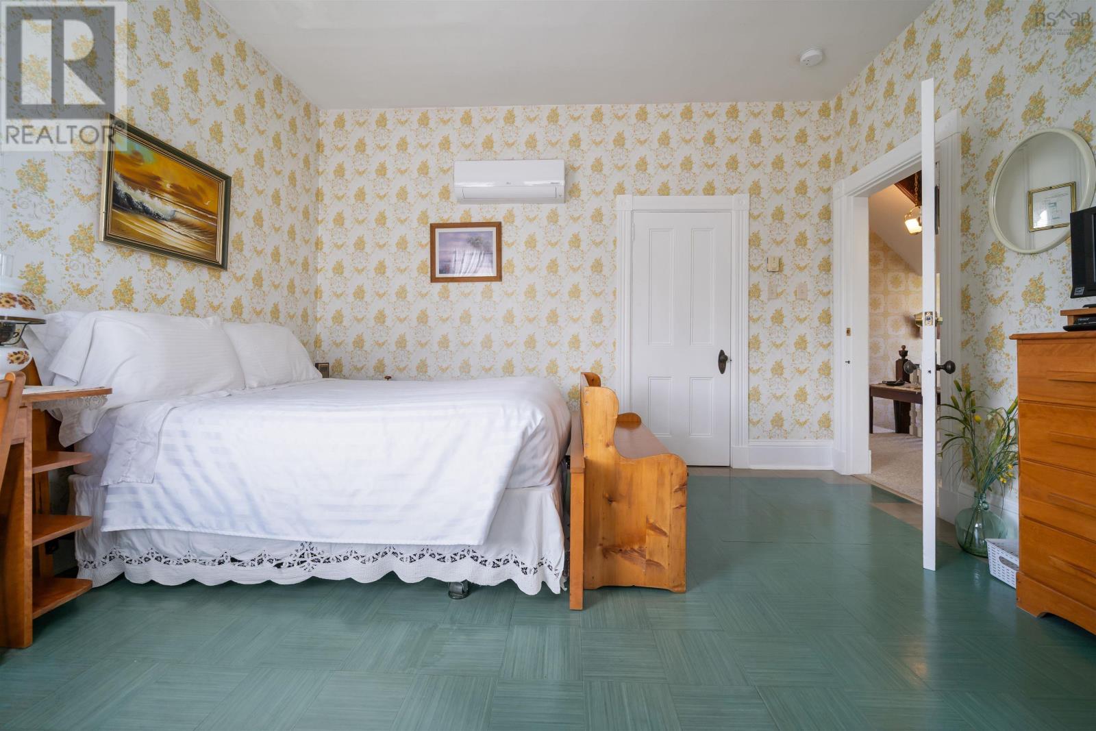 138 Main Street Property Photo 23