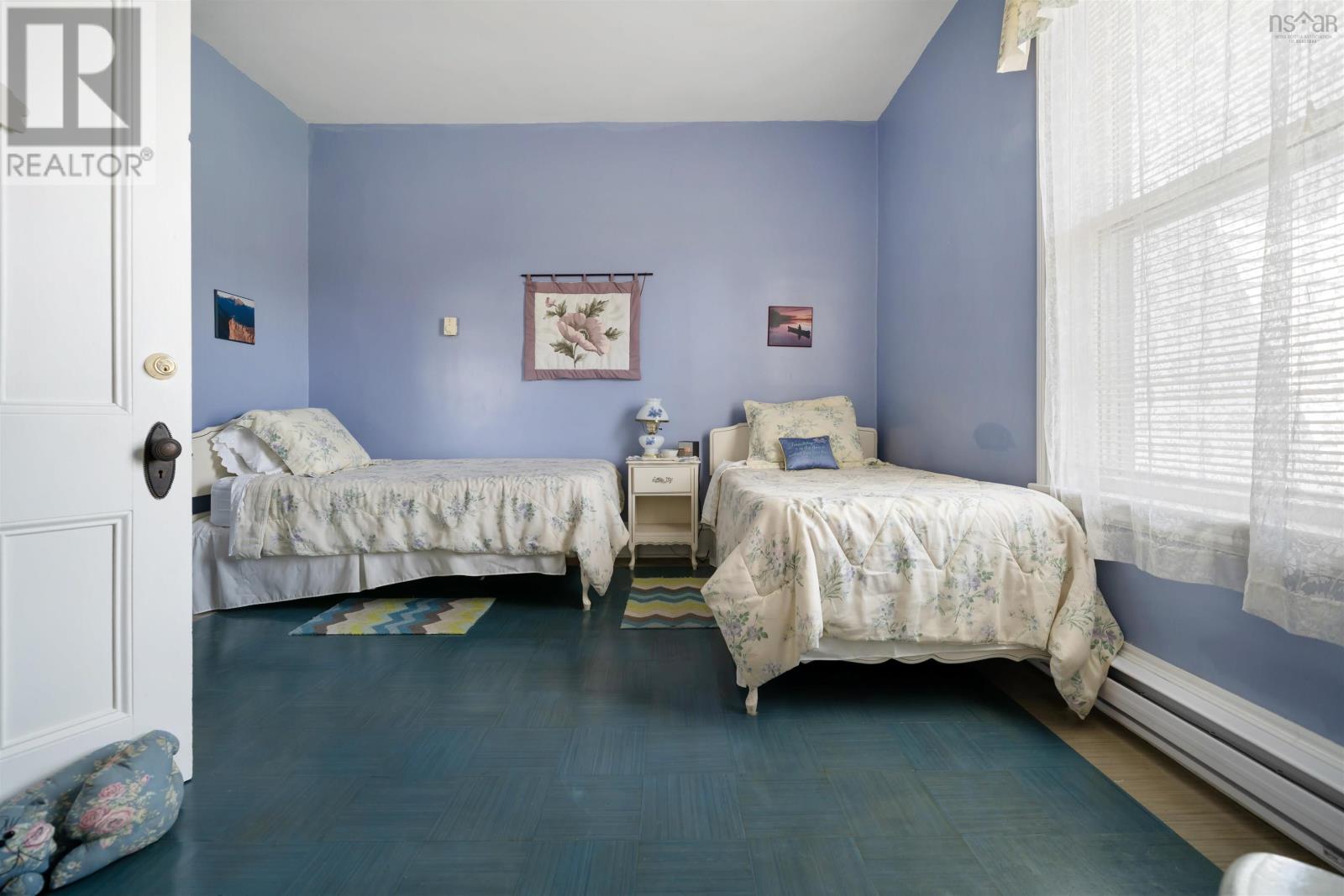 138 Main Street Property Photo 28